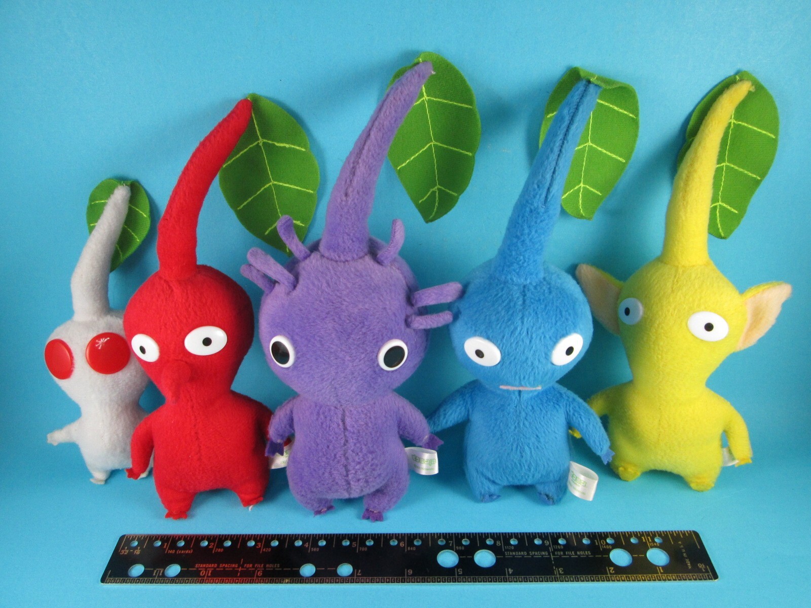 RARE Red Blue Yellow White Purple PIKMIN Vintage Nintendo Plush Lot 2001-2004