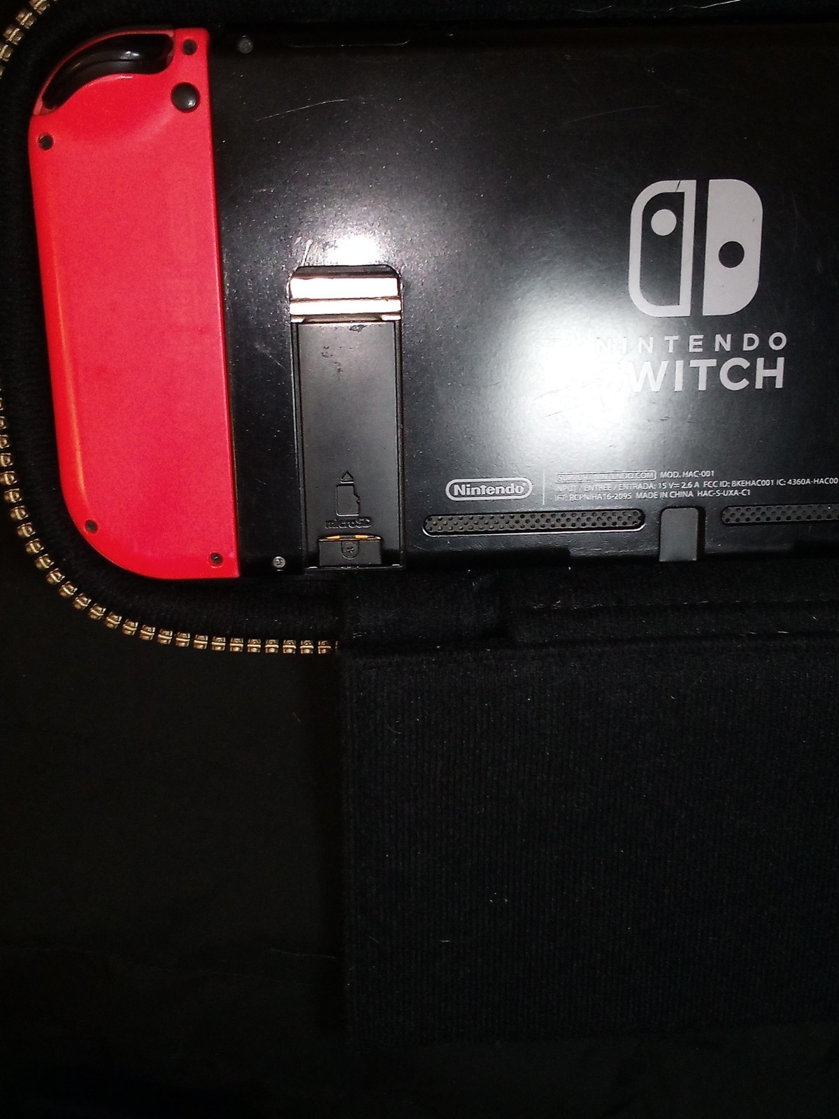 Nintendo Switch HAC-001 Console w/ Red Joy-Con, 32GB 1080p Wi-Fi Region Free.