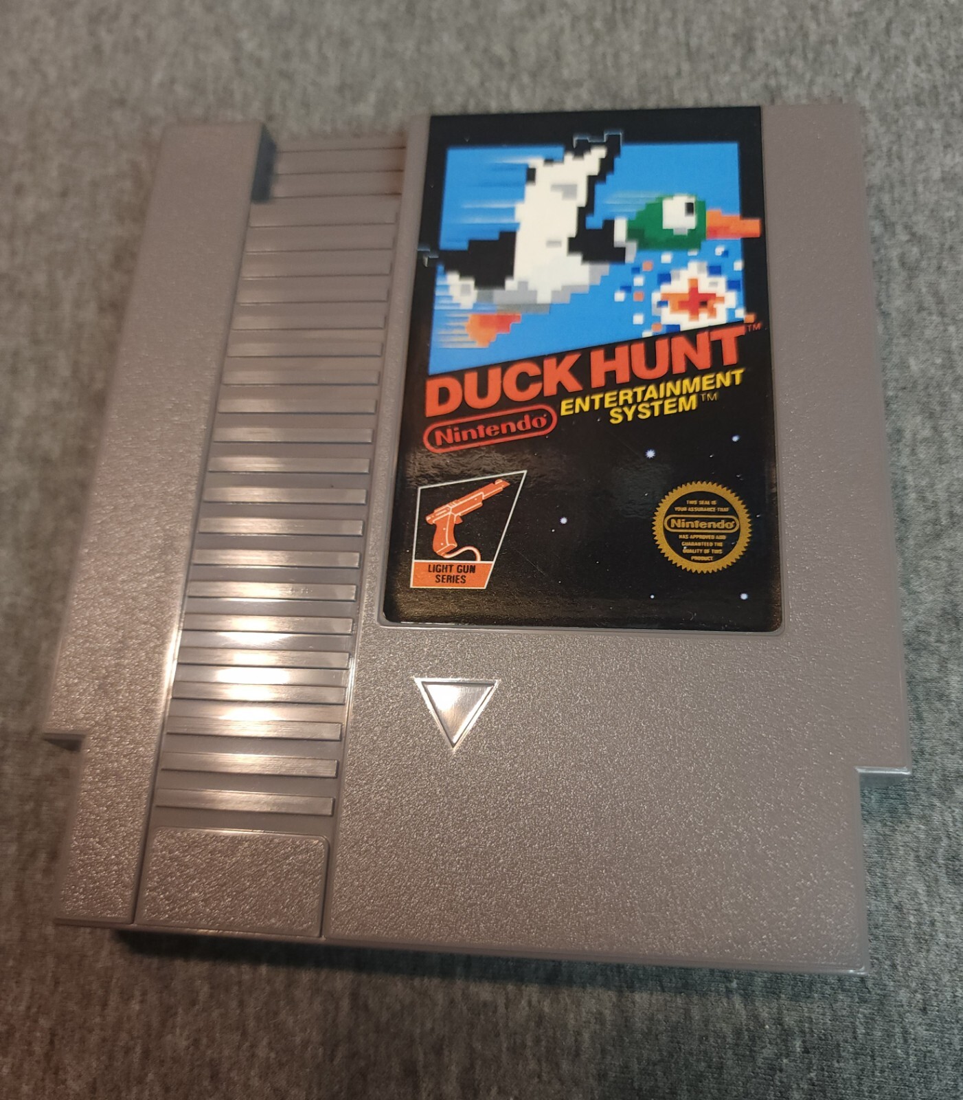 Duck Hunt NES Nintendo Entertainment 5-Screw, Unpunched Black Box!!READ