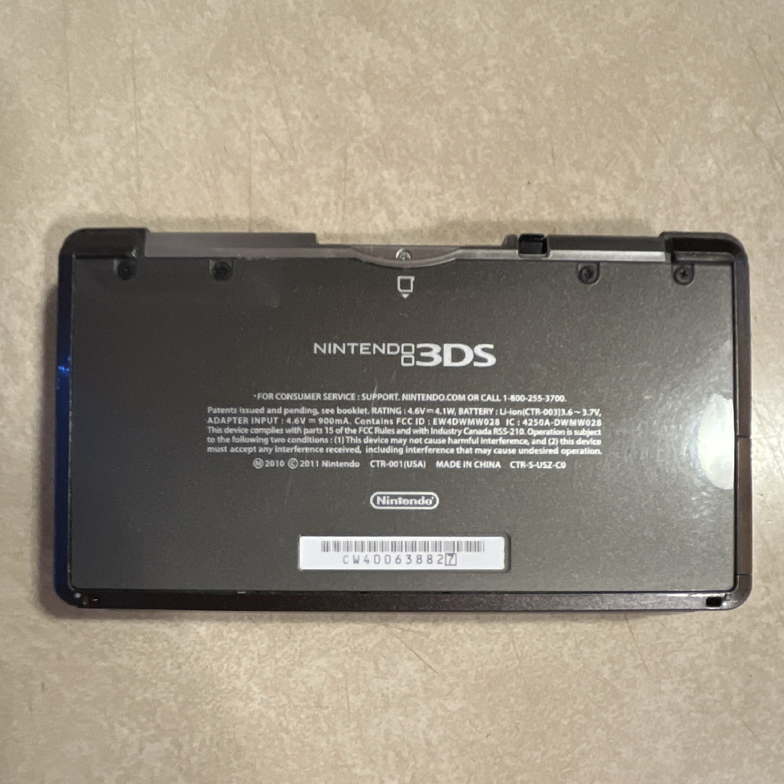 Nintendo 3DS Cosmo Black Charger and Stylus Included