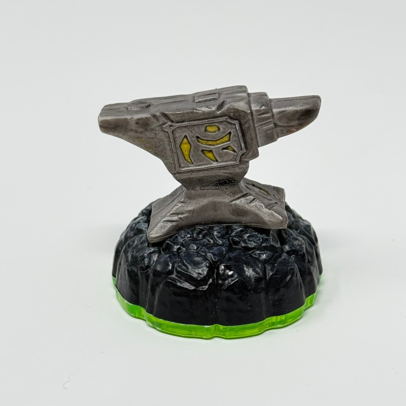Activision Skylanders Spyro’s Adventures Anvil Rain Action Figure