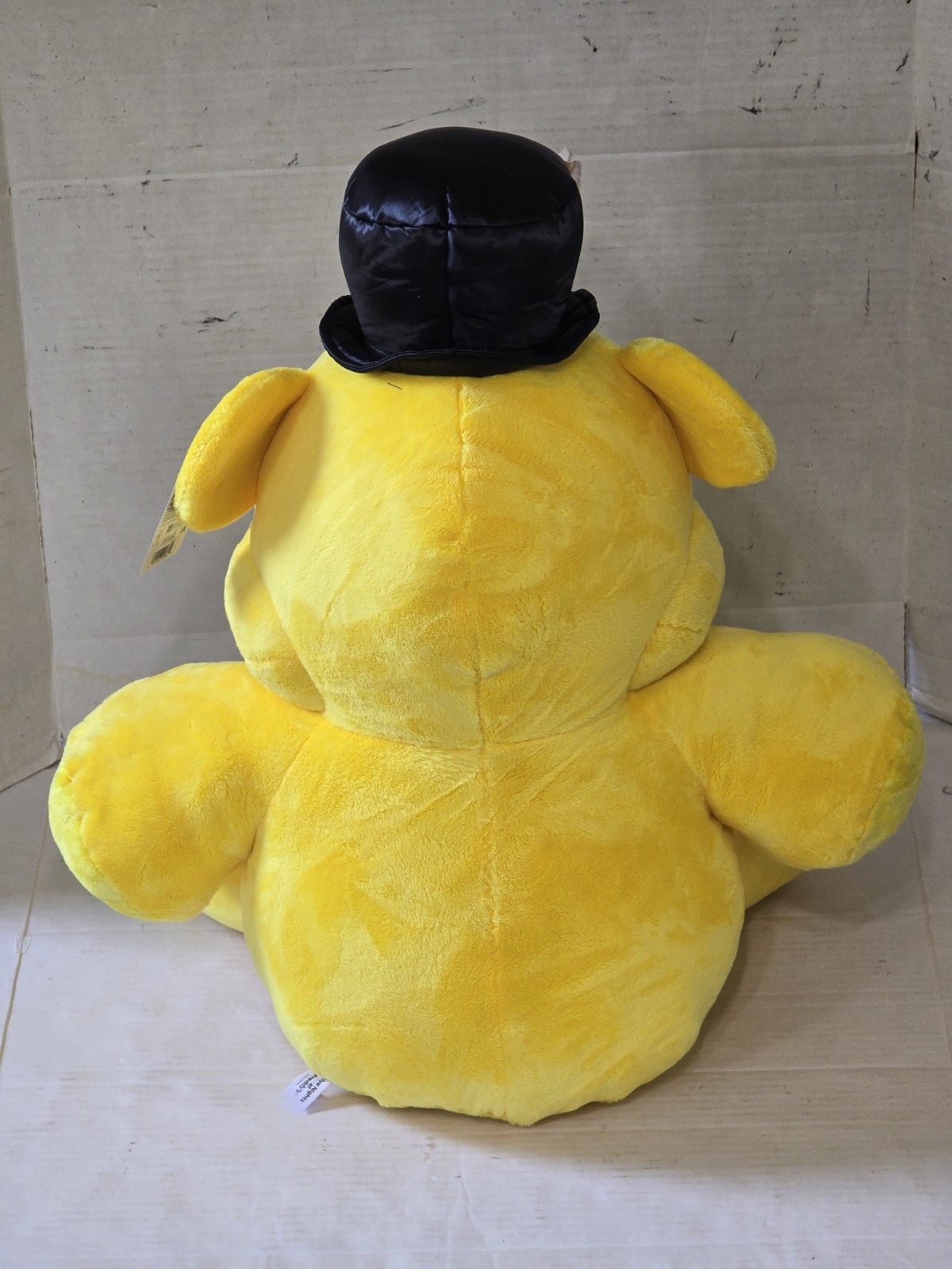 Jazwares Five Nights at Freddy’s GOLDEN FREDDY Jumbo Plush GameStop Exclusive