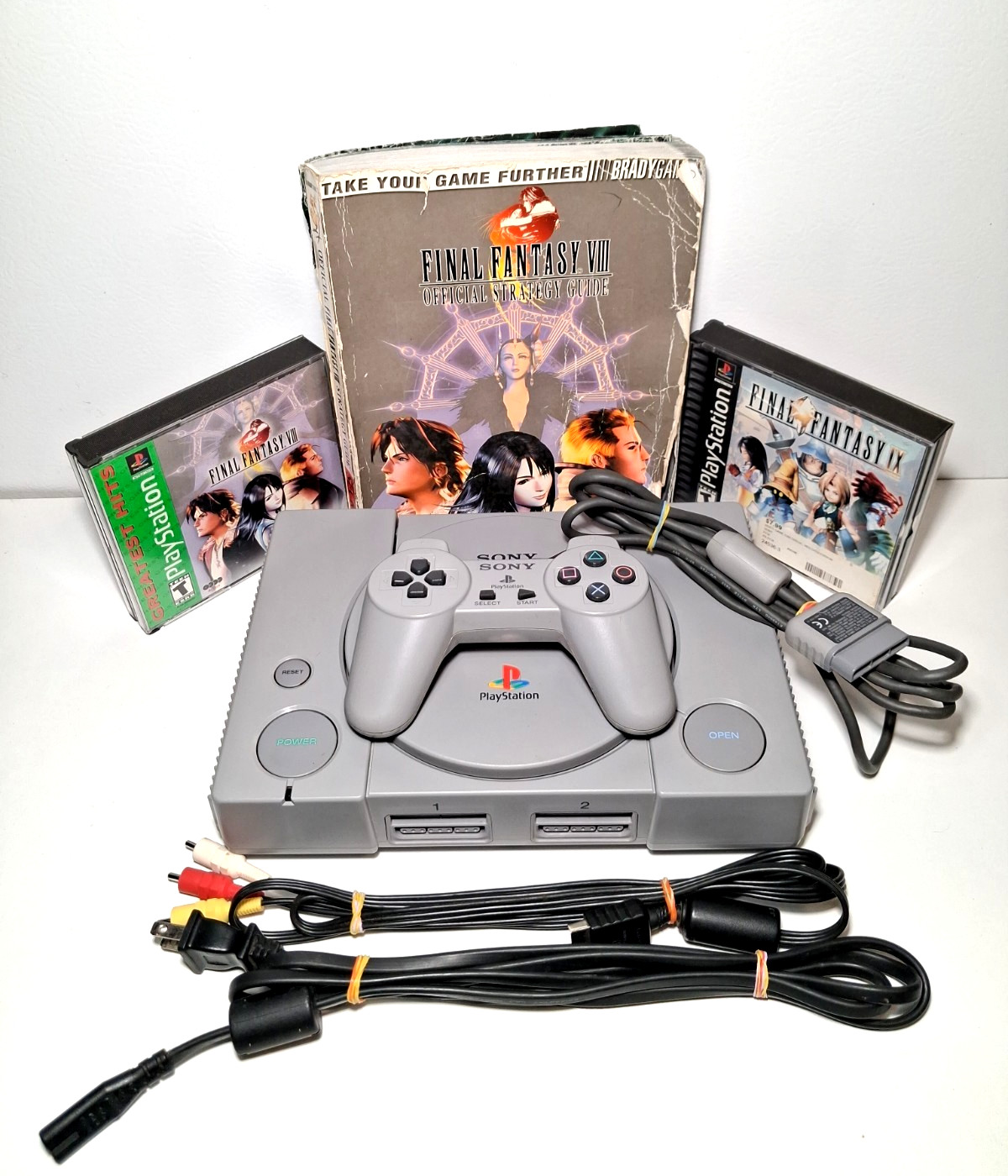Sony PlayStation 1 PS1 Console w/ Final Fantasy 8 & 9 Games (SCPH-5501)