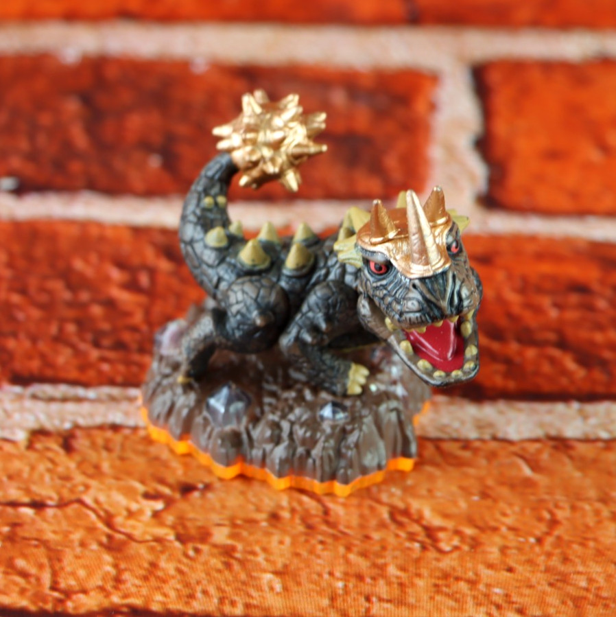 Activision Skylanders Giants Figure Bash Earth Element Series 2