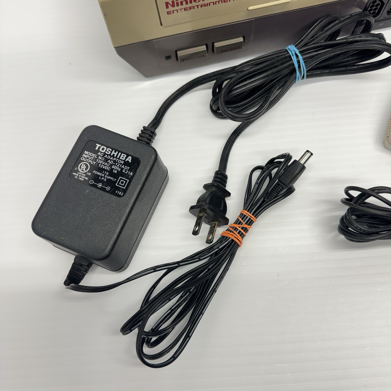 Nintendo NES Classic Edition Console Gaming System NES-001 Gray Working Read