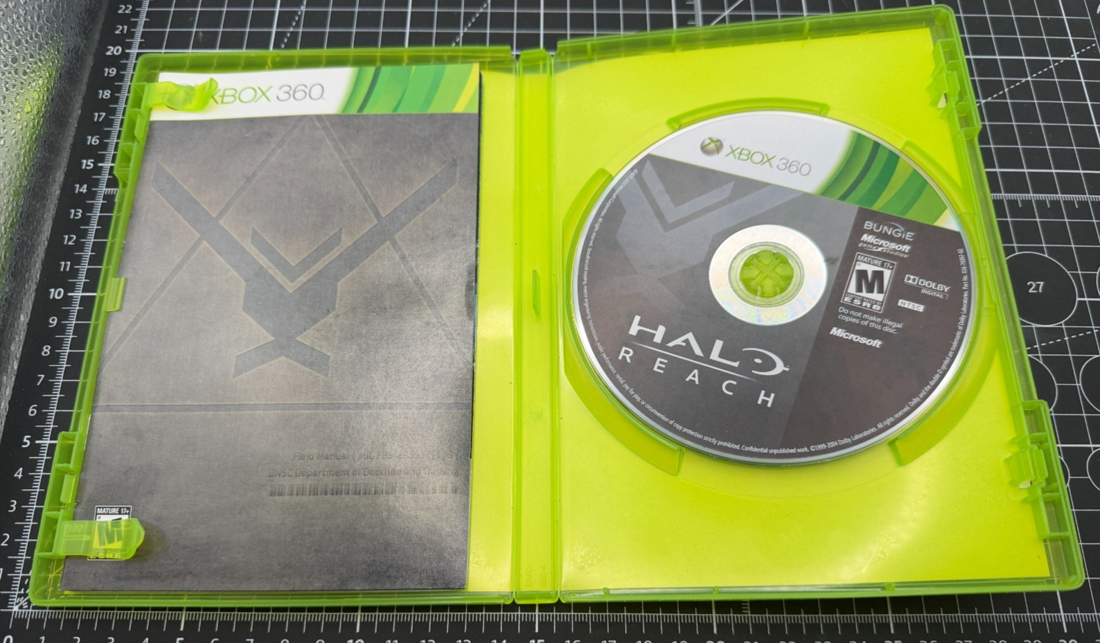 Halo Reach (Microsoft Xbox 360) Complete CIB w/ Manual & Inserts TESTED