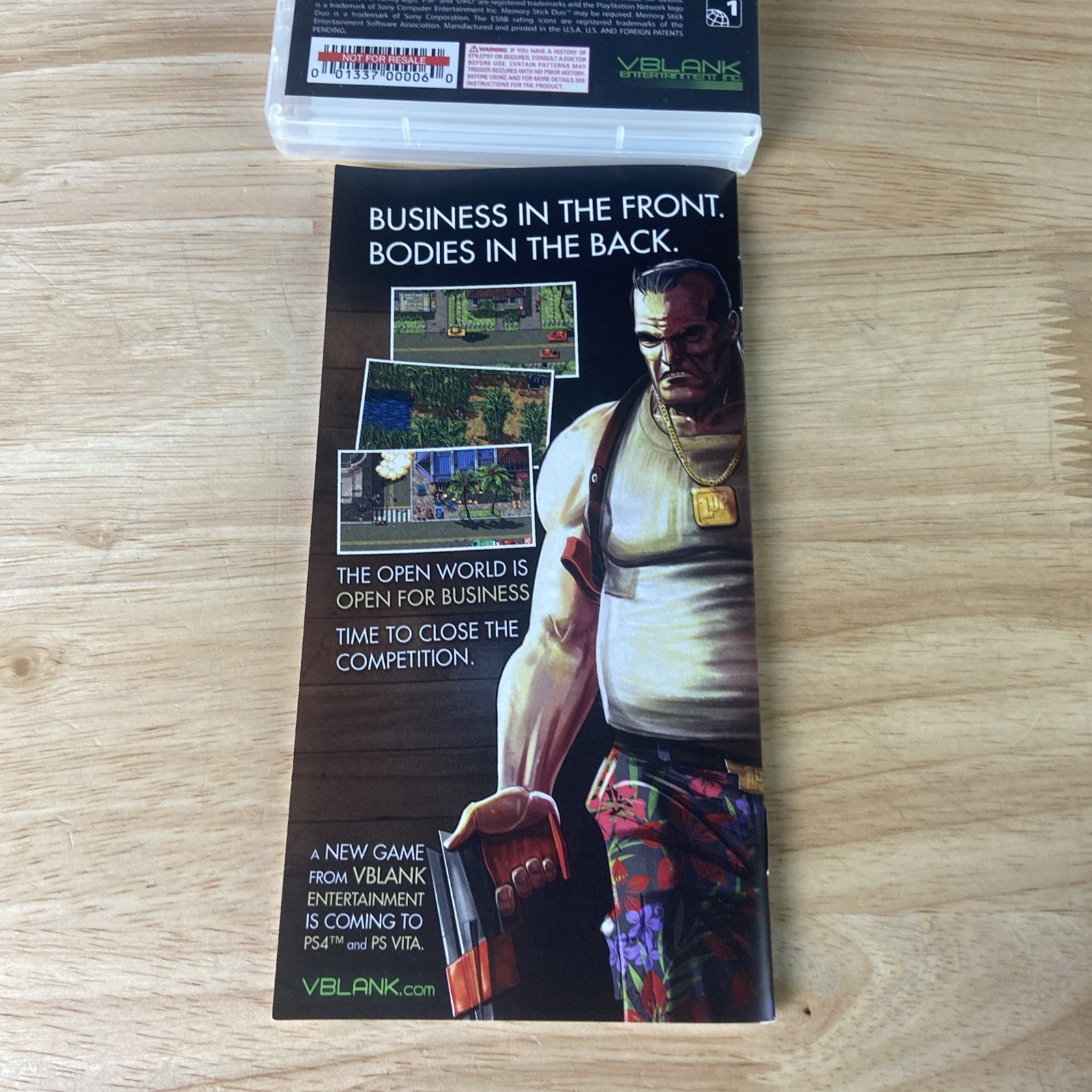 Retro City Rampage DX : PSP Case & Manual Only – Vblank 3000 Units – NO GAME