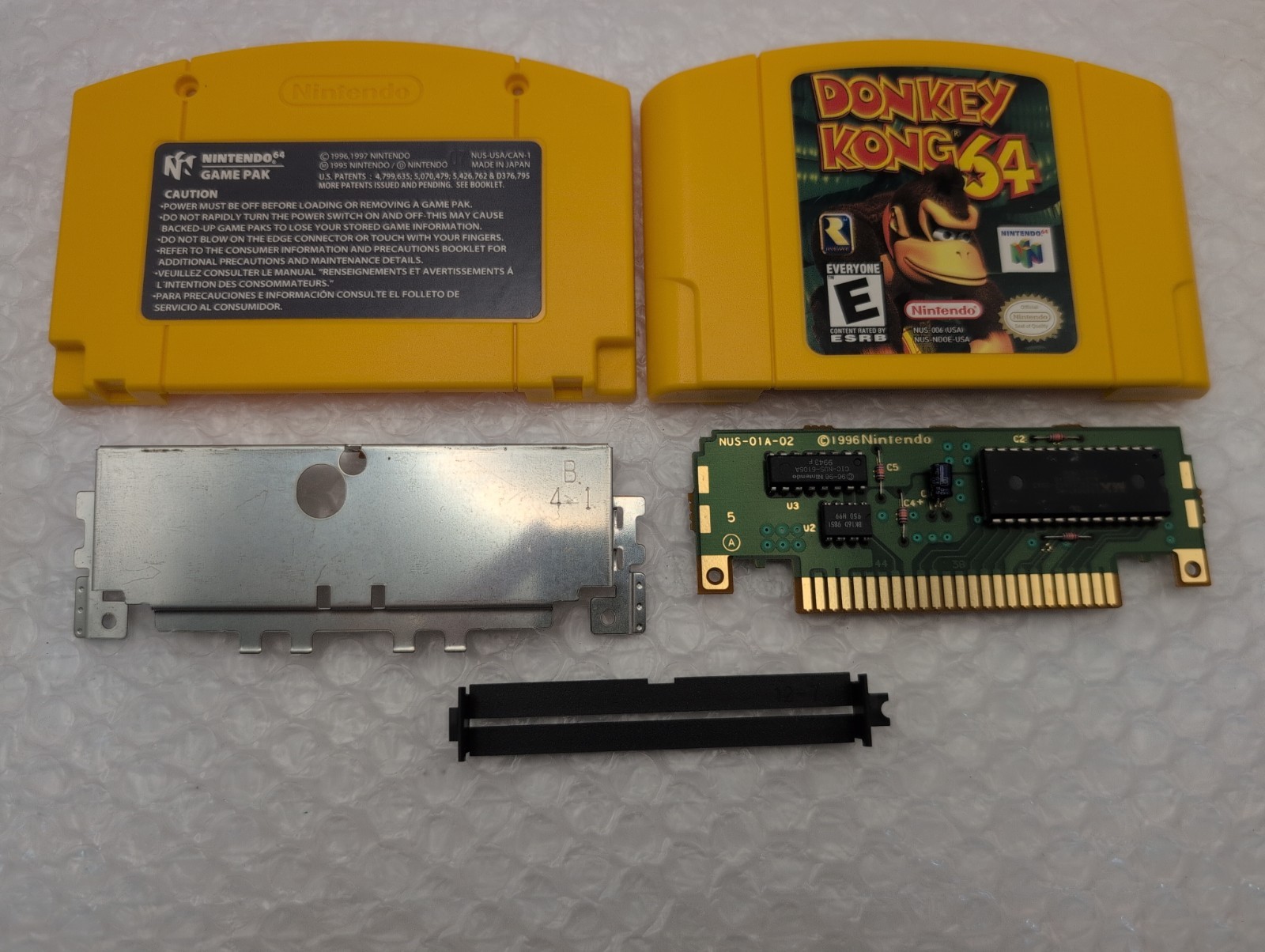 Donkey Kong 64 (Nintendo 64) Complete CIB Collector’s Edition + Expansion Pak