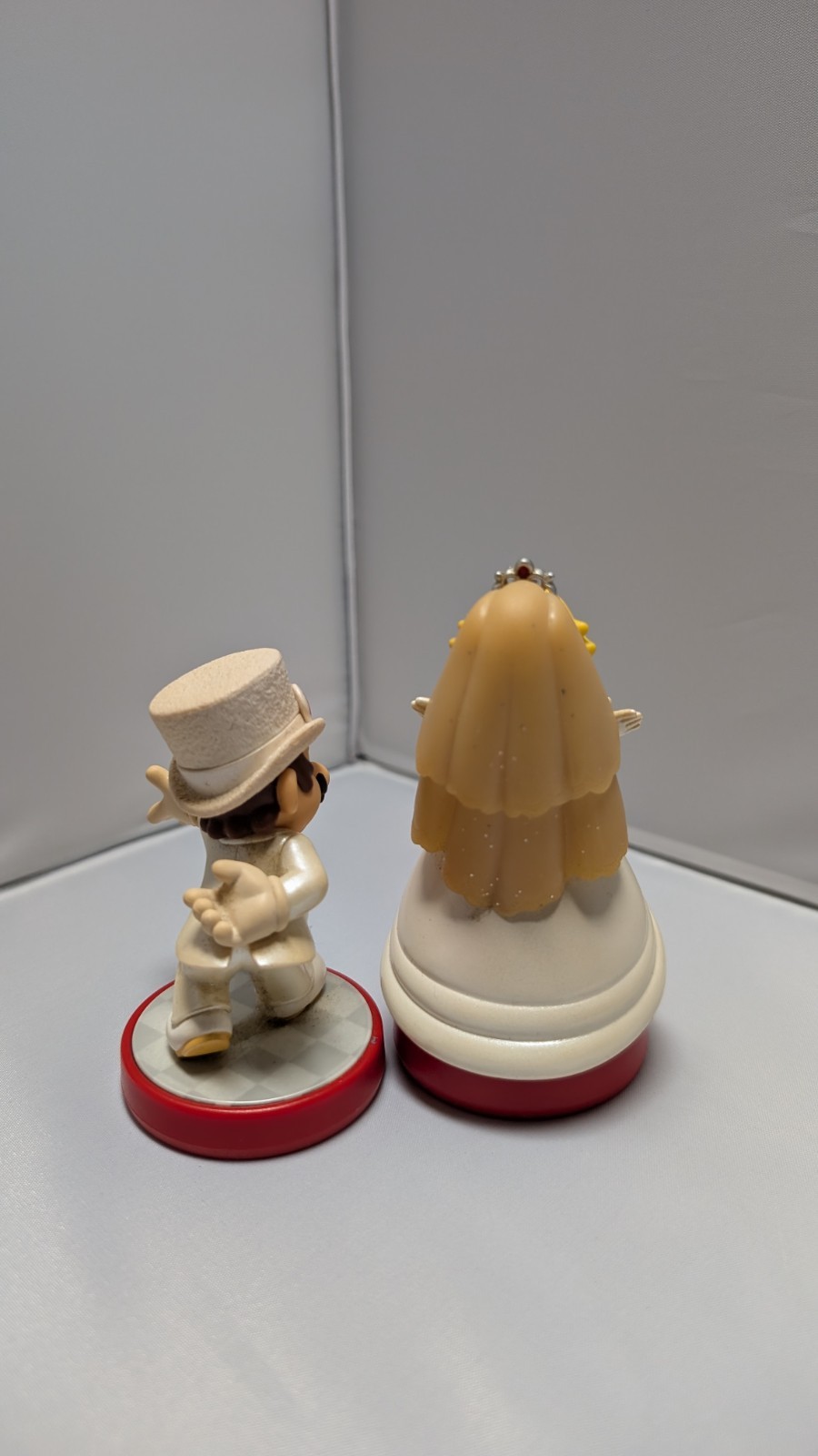 Wedding Mario + Peach (Odyssey) – Super Mario Series – Nintendo Amiibo