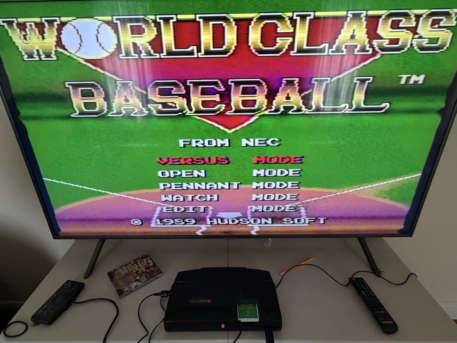 TurboGrafx-16 Black Console w/ TurboPad, Power, RF Switch, Manual – AV issue.