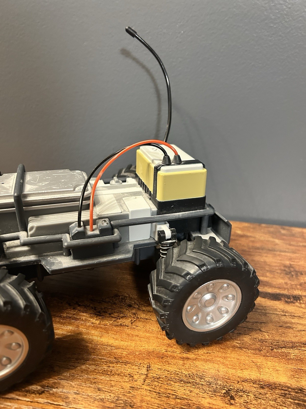 Call of Duty Black Ops RC-XD Remote Control Vehicle – AS-IS / For Parts – LOOK