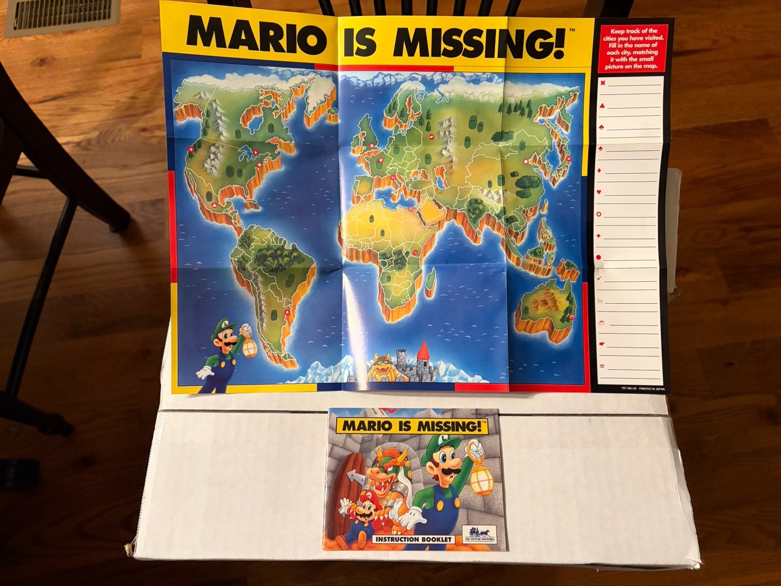 Nintendo Mario Is Missing! Original NES Instruction Manual + Fold-Out Map Insert