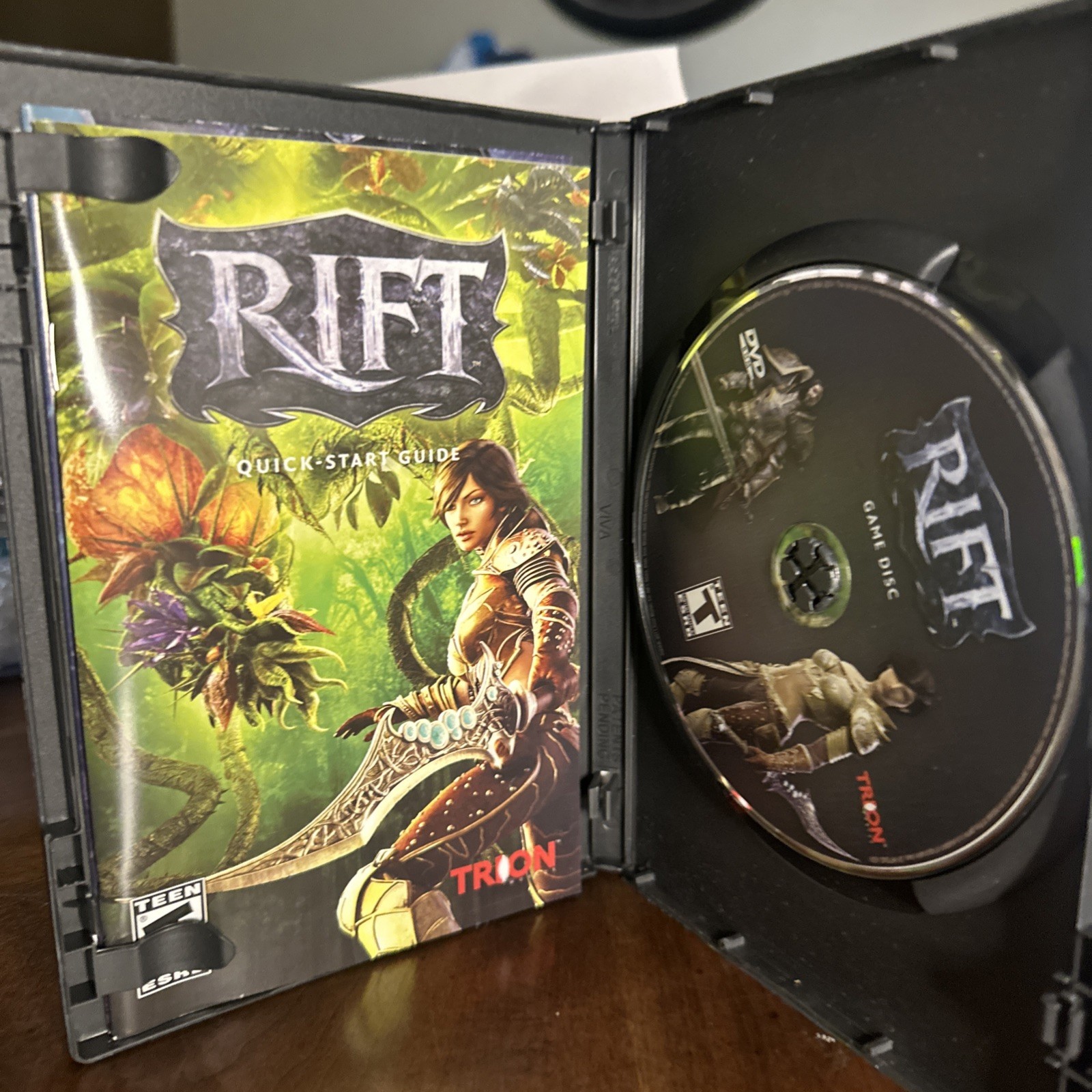 Rift (PC, 2011)