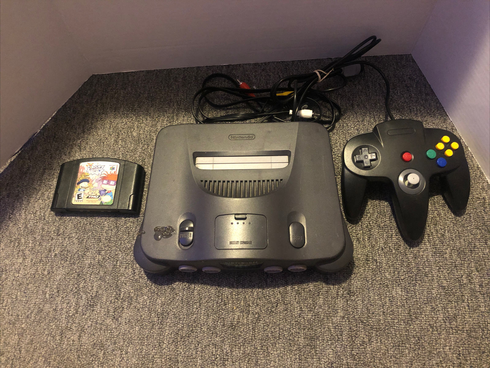 Nintendo 64 Console + 1controller + Rugrats In Paris Game + 3rd Party Av READ
