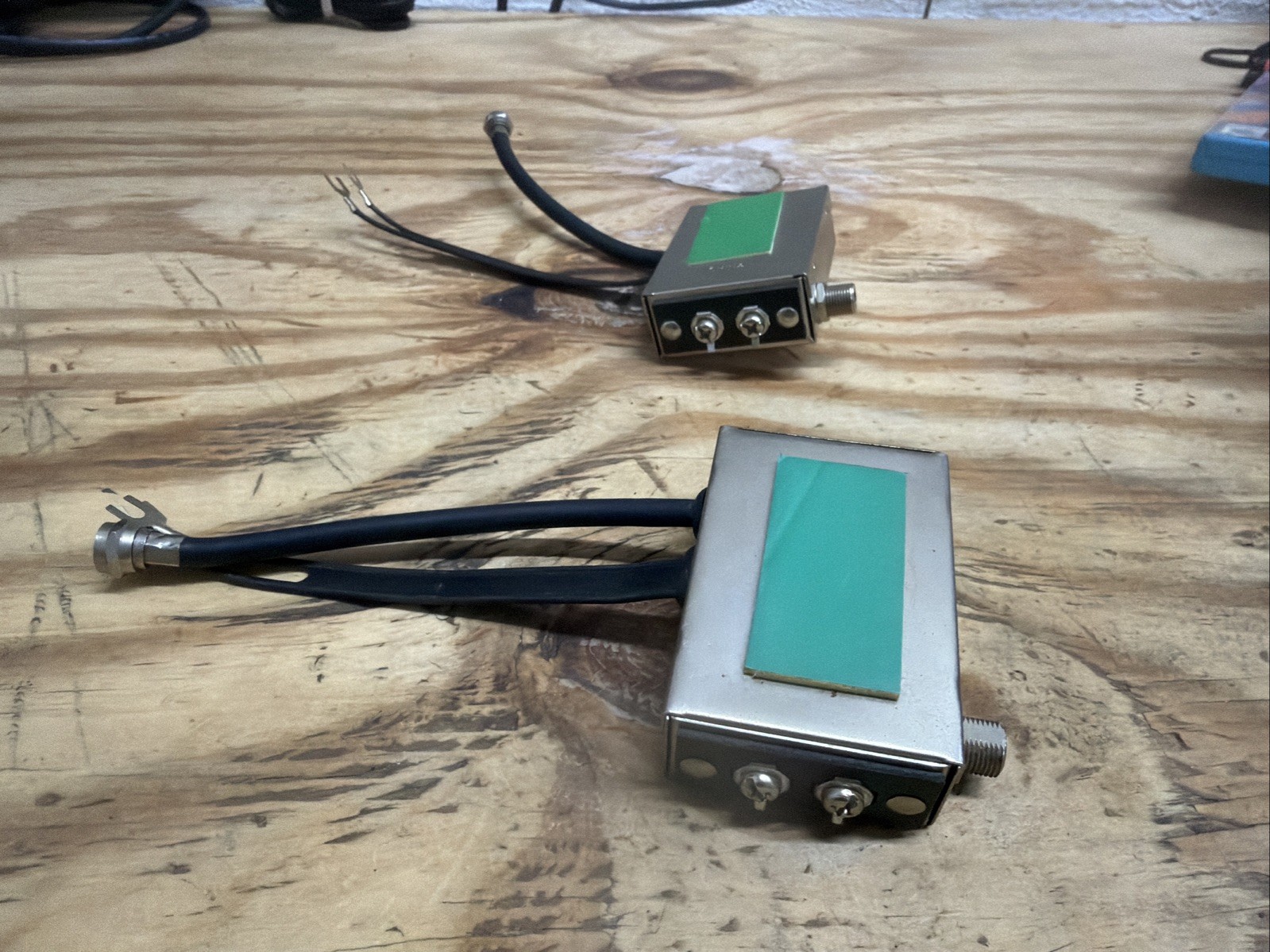 Set of 2 Vintage Computer Atari Game to TV Antenna Switch Adapter VHF – READ!!