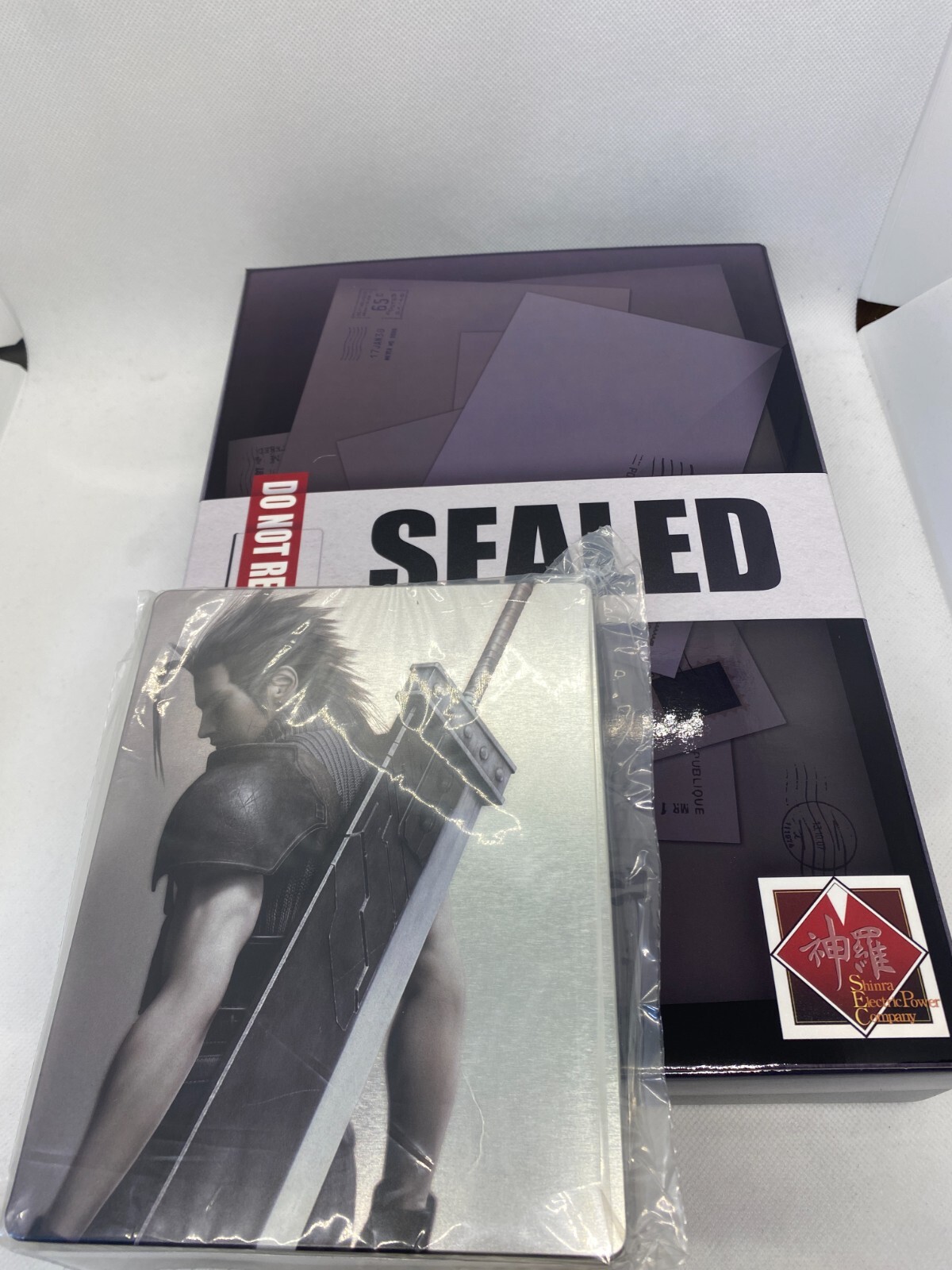 SQUARE ENIX Crisis Core Final Fantasy VII Reunion Collector’s Edition SWITCH