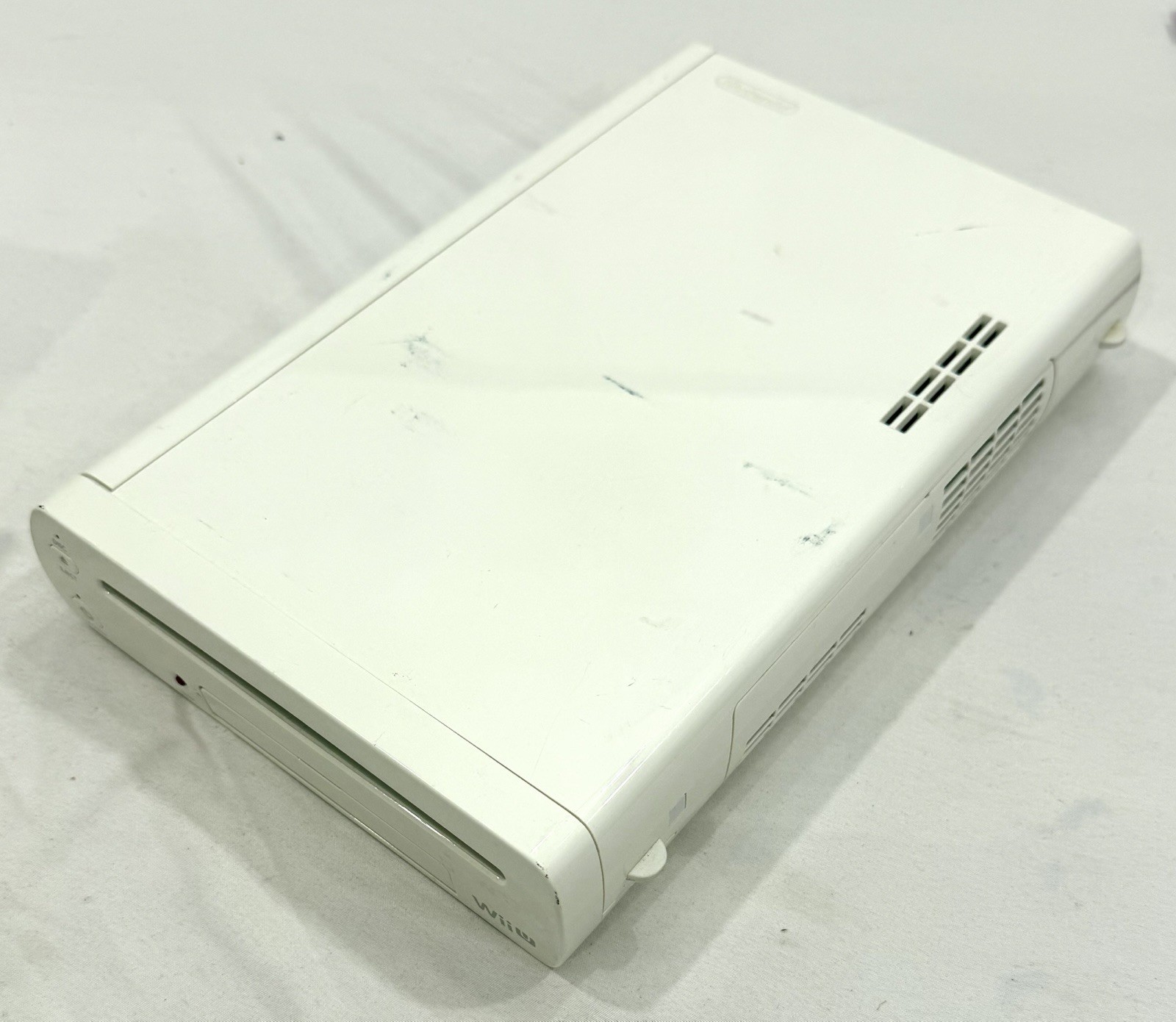 Nintendo Wii U WUP-001(02) Console 8GB White HDMI USB- Not Tested