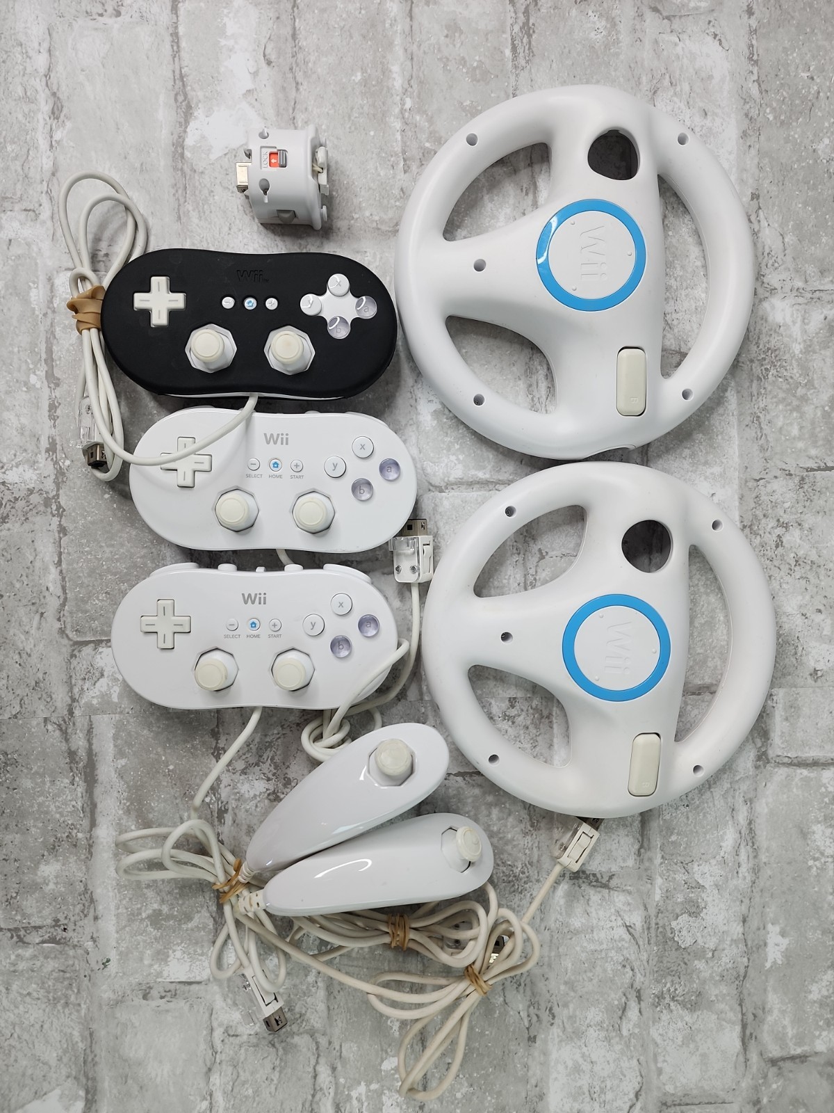 Nintendo Wii Genuine Accessories (Lot of 8) Wheels Controllers Motion Plus OEM