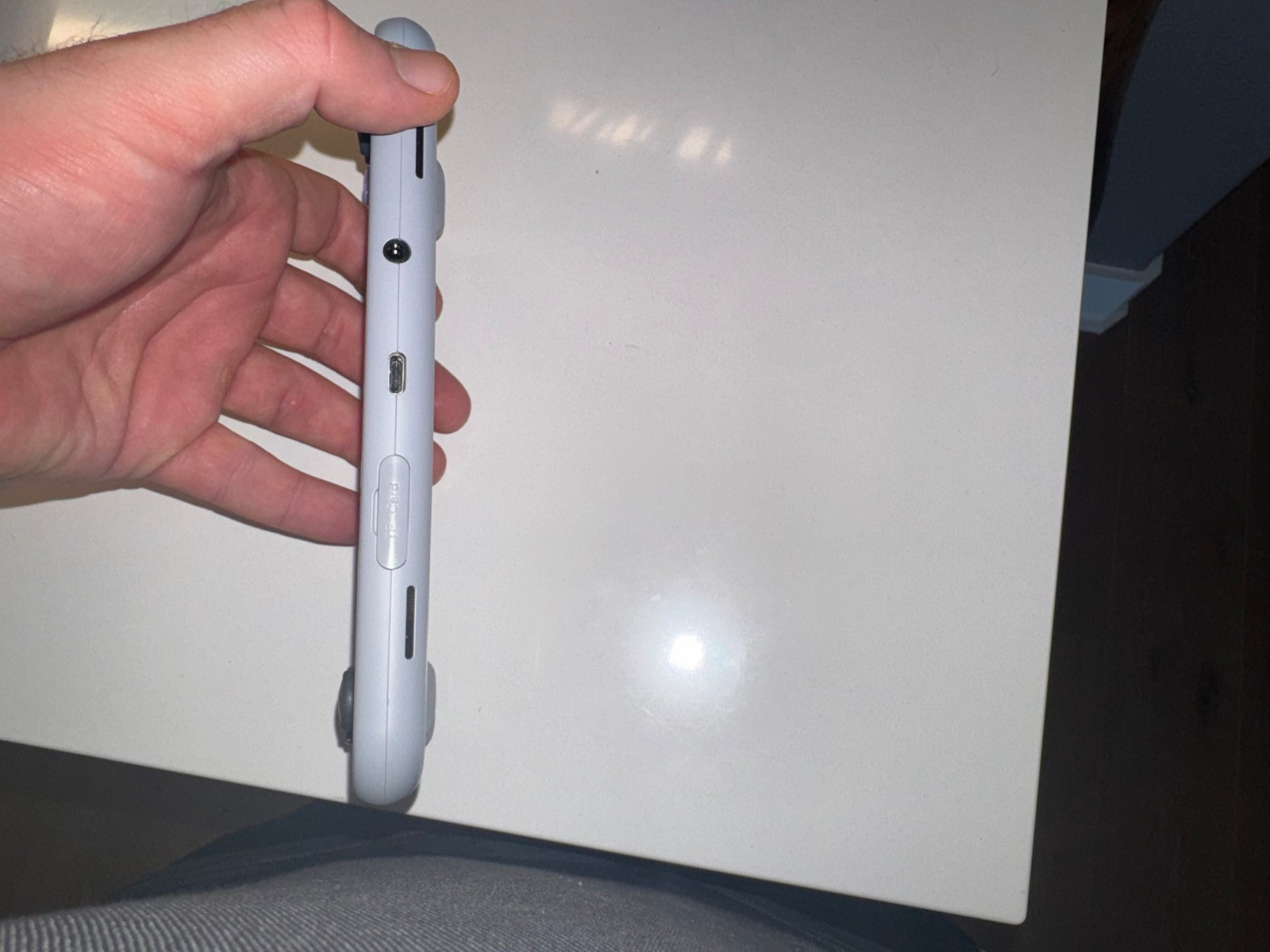 Retroid Pocket 3 plus w/ Official Grip, two different cases, extras (Very Good)