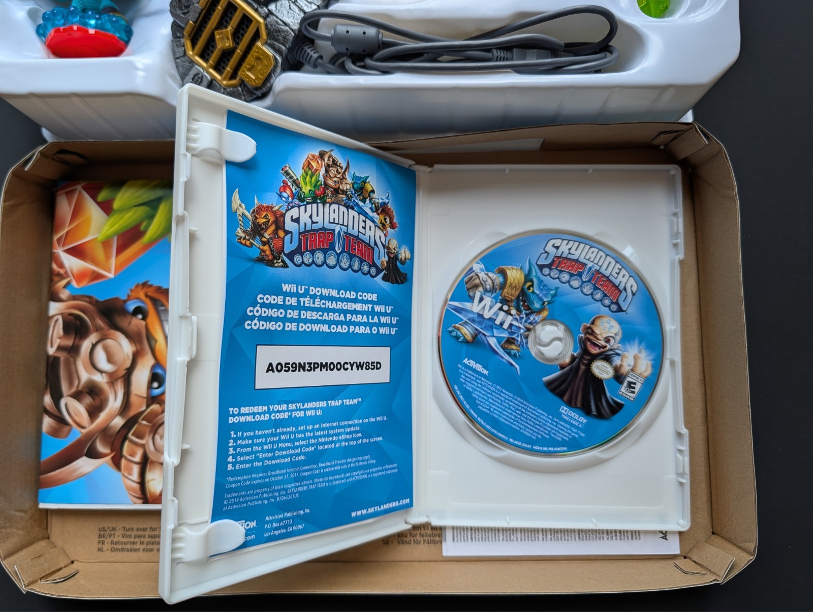 Skylanders Trap Team Starter Pack – Wii , Looks New, Everything Included