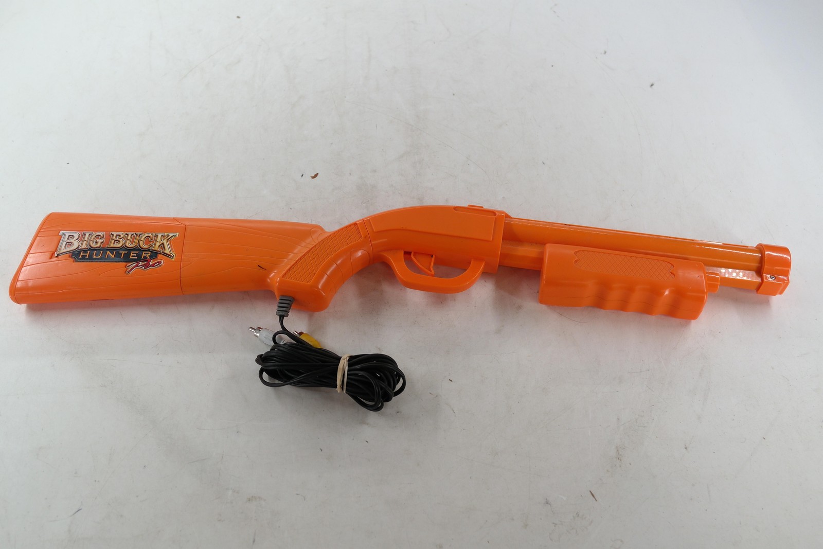 JAKKS Pacific Big Buck Hunter Pro Plug N Play TV Game Orange RCA Gun Console