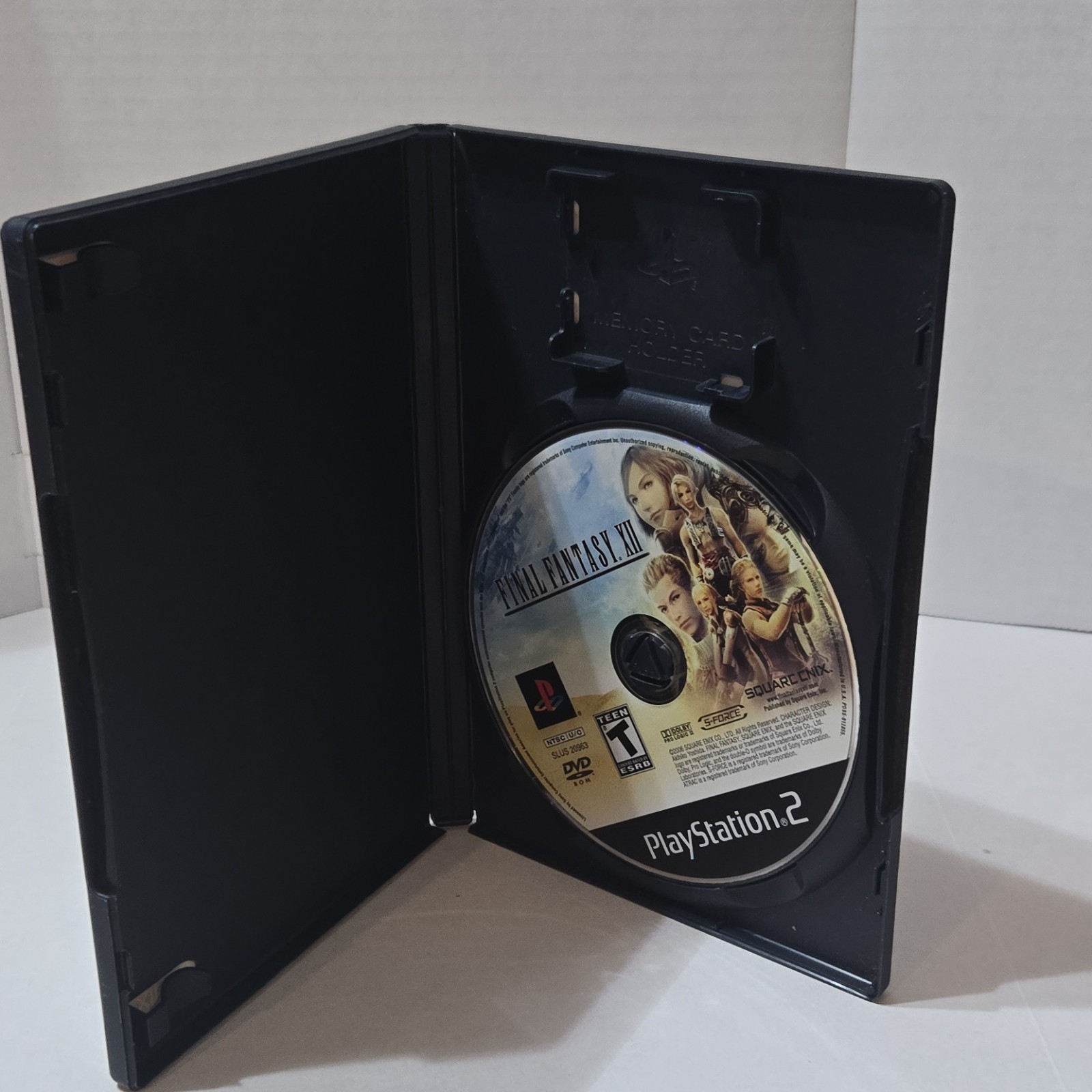 Square Enix Final Fantasy XII Role Playing Sony PlayStation 2 T-Teen 2006