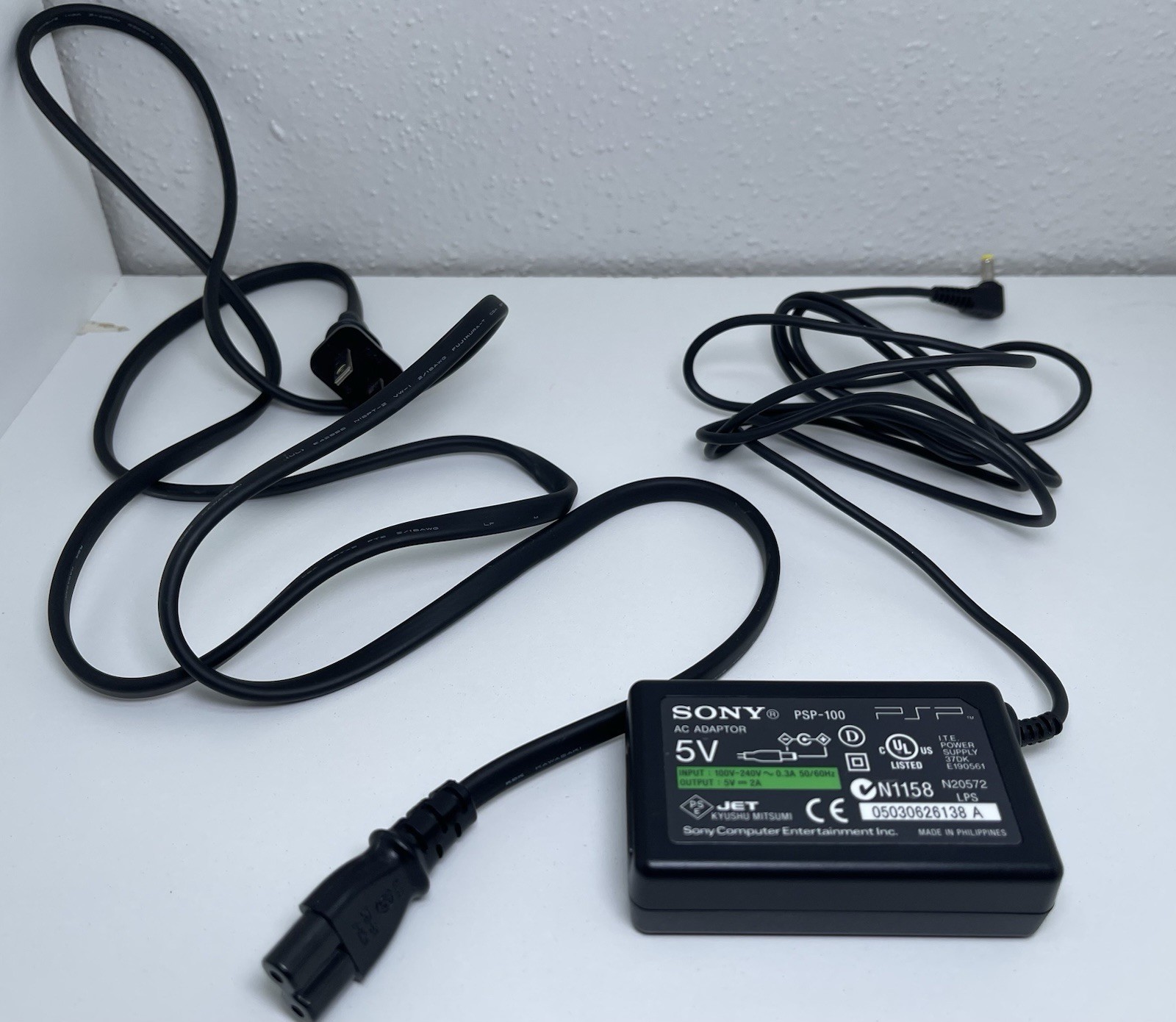 Sony PSP 1001 Portable Handheld Console – Black with 5 Disks