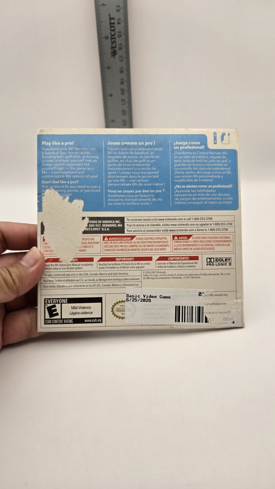 Nintendo Wii Sports Video Game Disc Blue Original ( HAS SCRATCHES)
