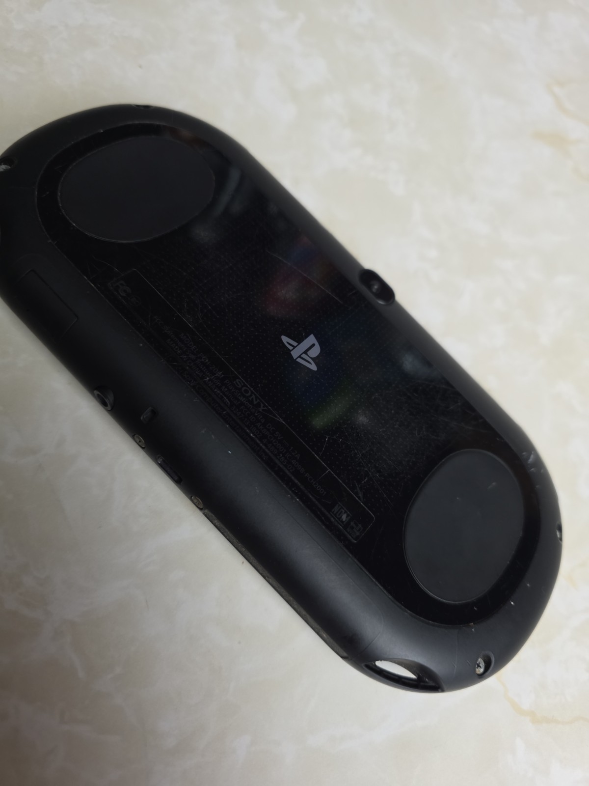 Sony PlayStation Vita 1GB Handheld System