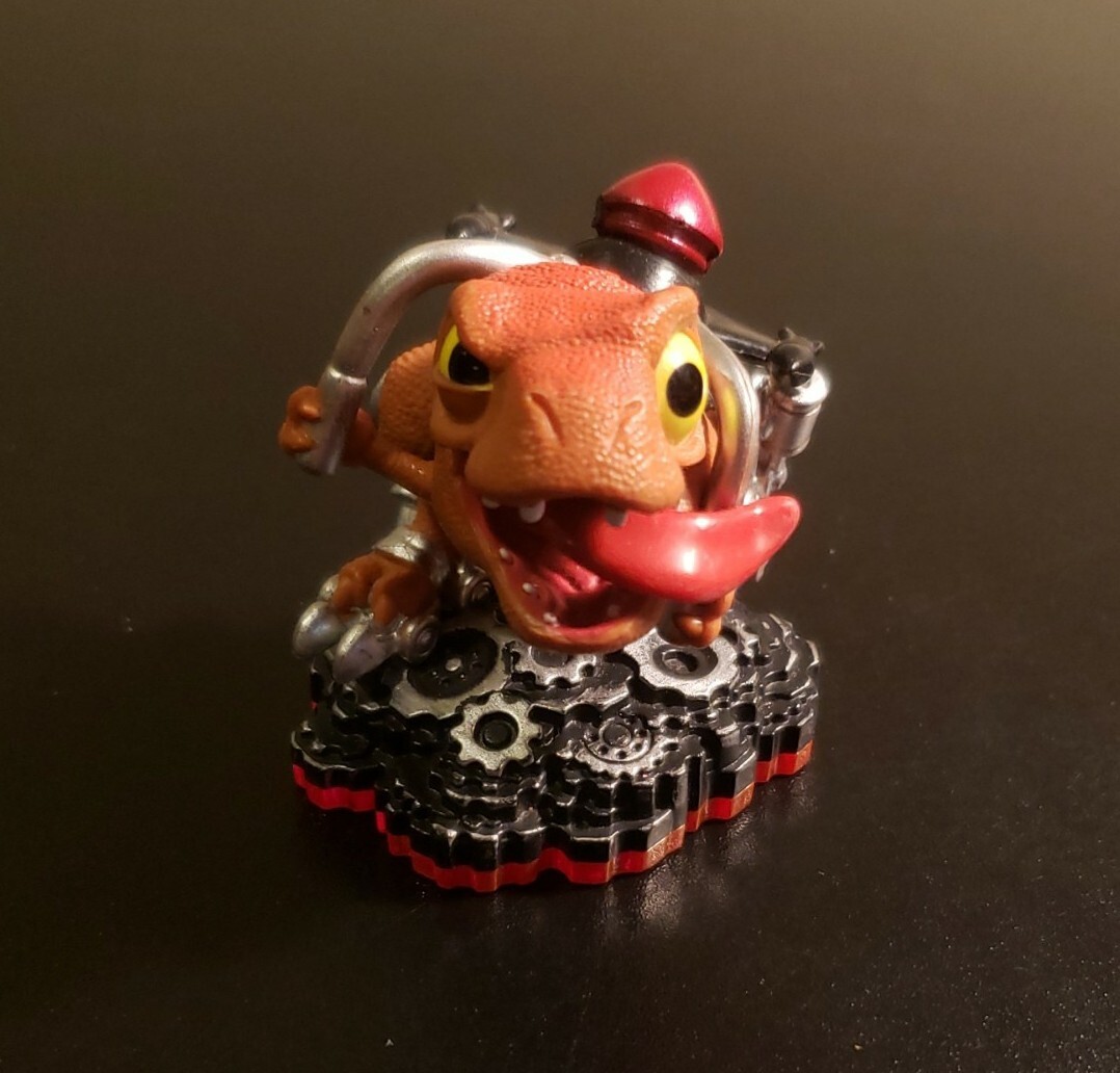 Skylanders Lot Of 4 Scorp, Star Strike, Rip Tide, Chopper
