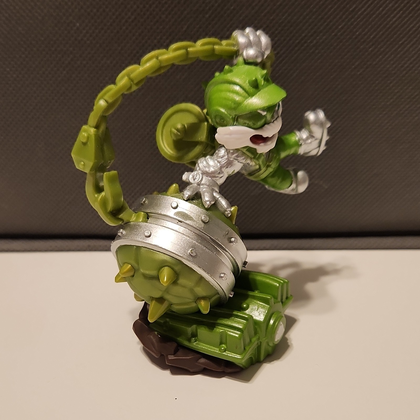Skylanders Imaginators Steel Plated Smash Hit