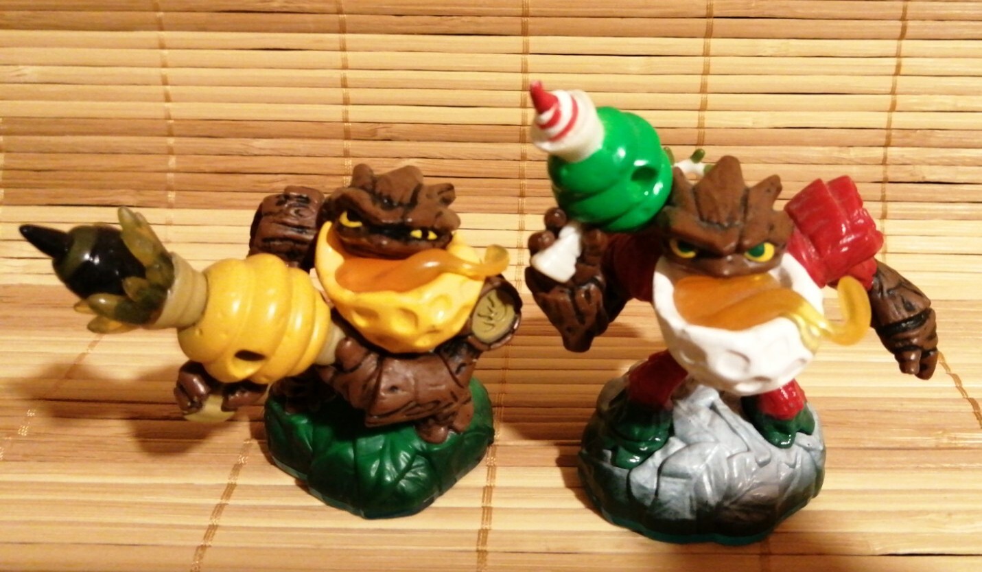 Lightcore Bumble Blast & Jolly Bumble Blast Skylanders Swap Force