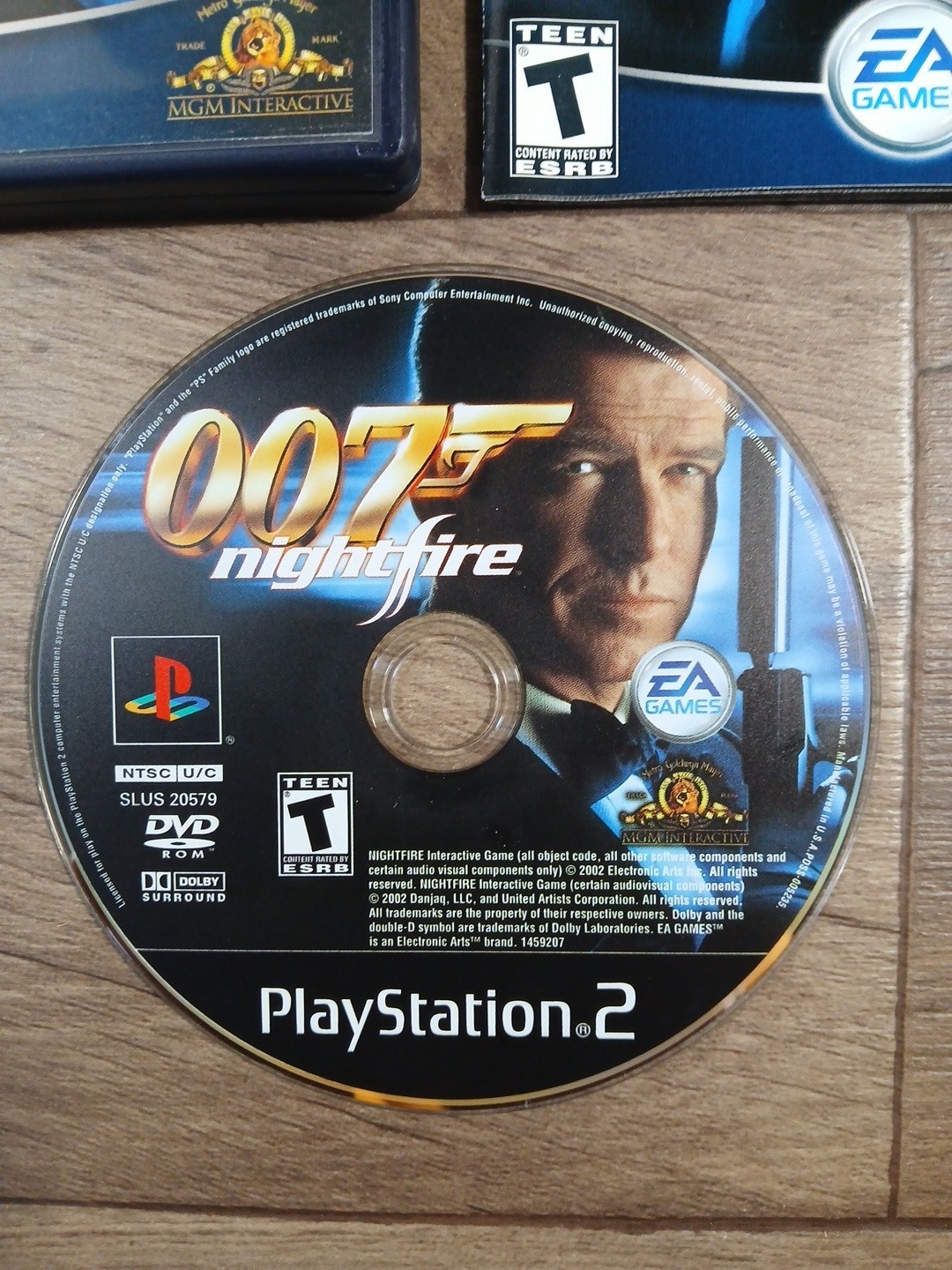 007 NightFire – Sony PlayStation 2 – 2002 – PS2 – Complete In Box