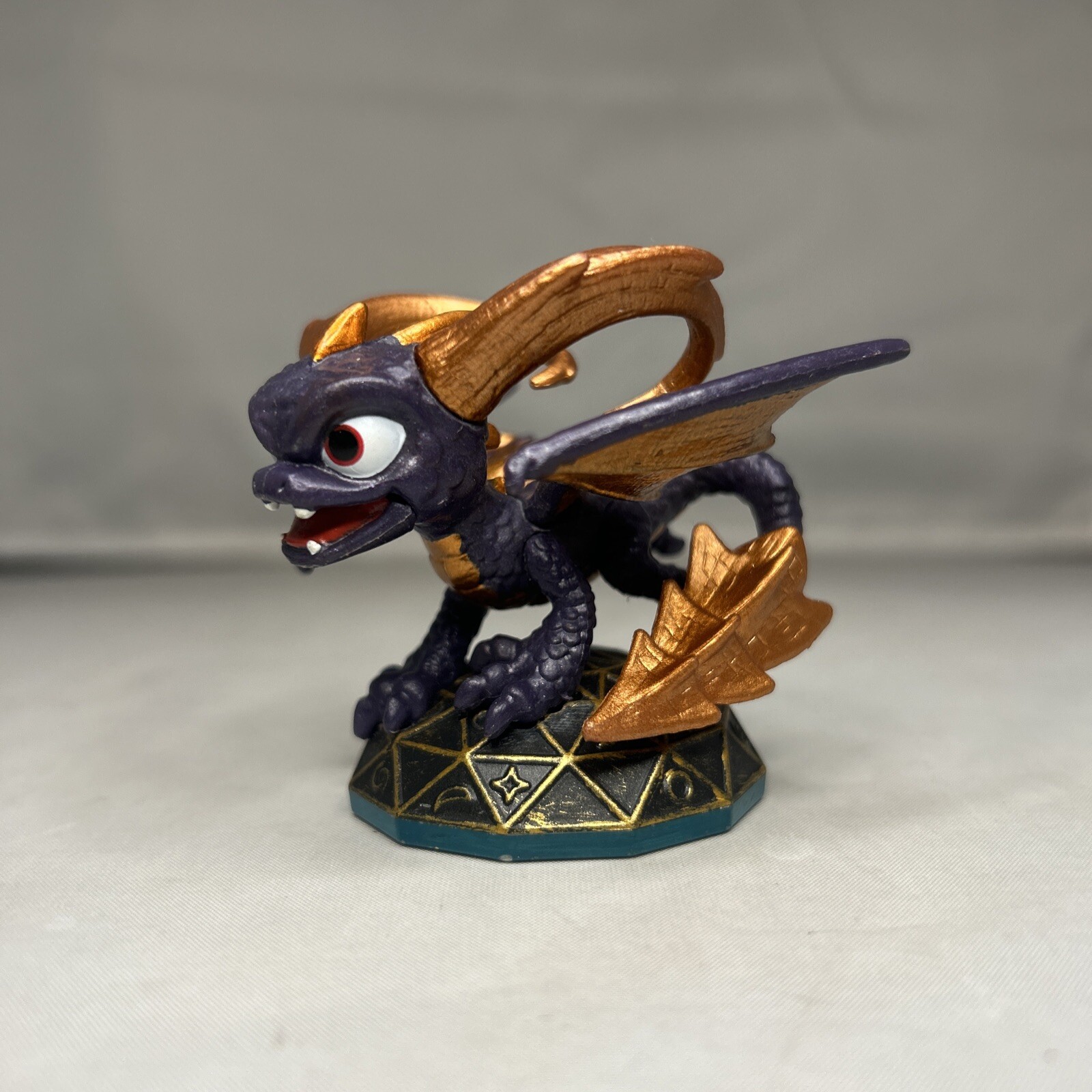 Skylanders Swap Force 8pc Bundle — Includes Pop Fizz, Warnado, Ninja Stealth Elf