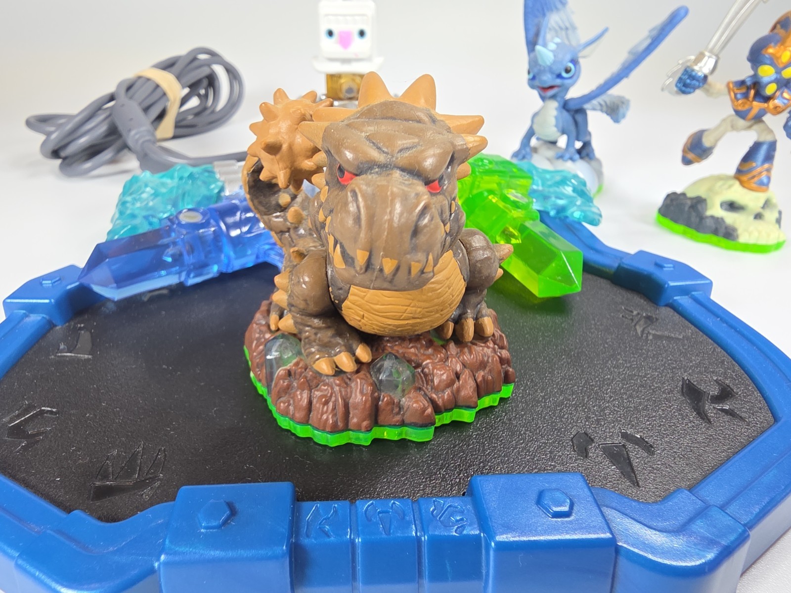 Figure and Trap Lot – Skylanders Superchargers Portal Of Power Xbox 360 87504790