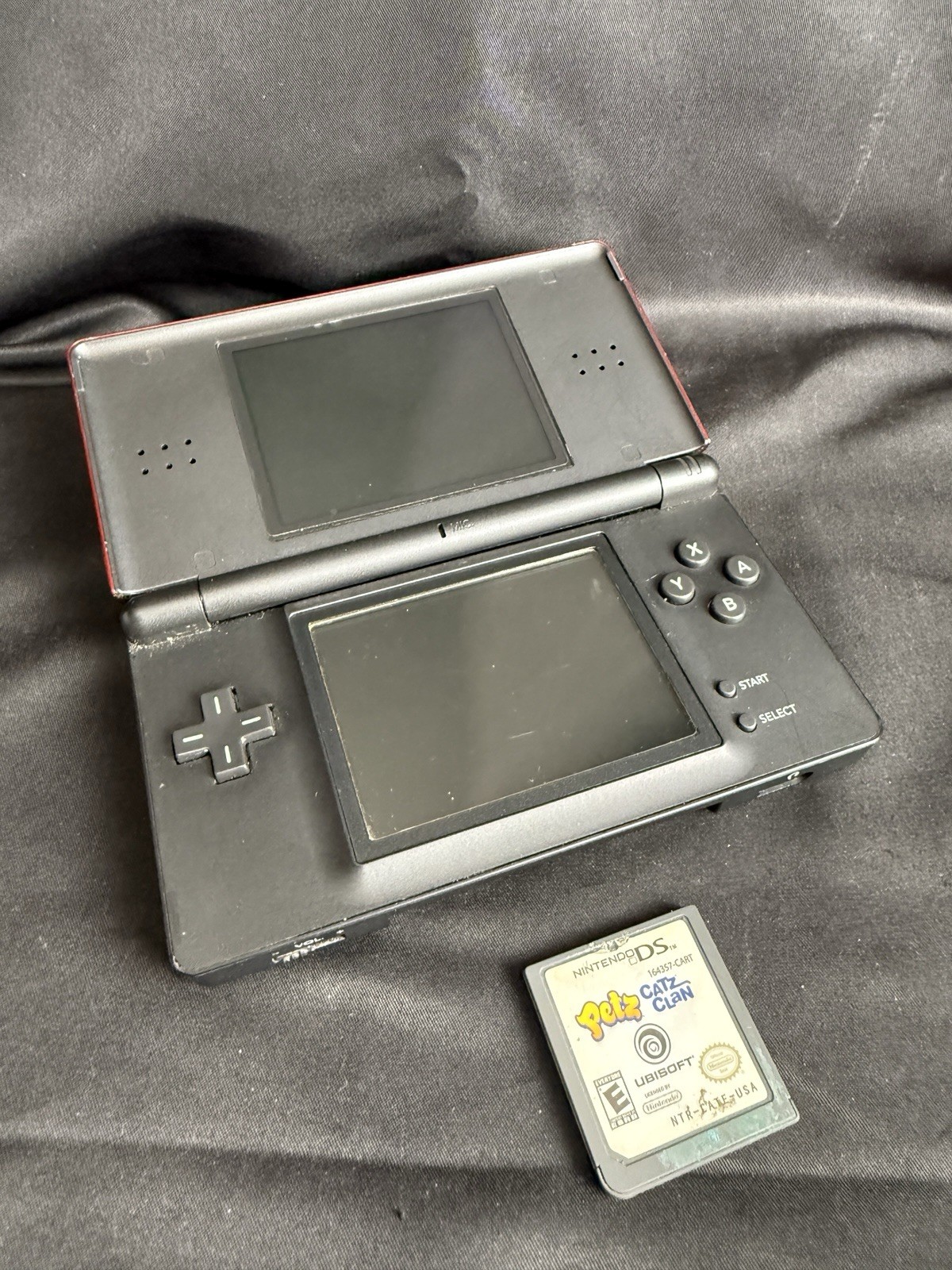 Nintendo DS Lite Crimson Handheld System – Red/Black USA With Petz No Charger