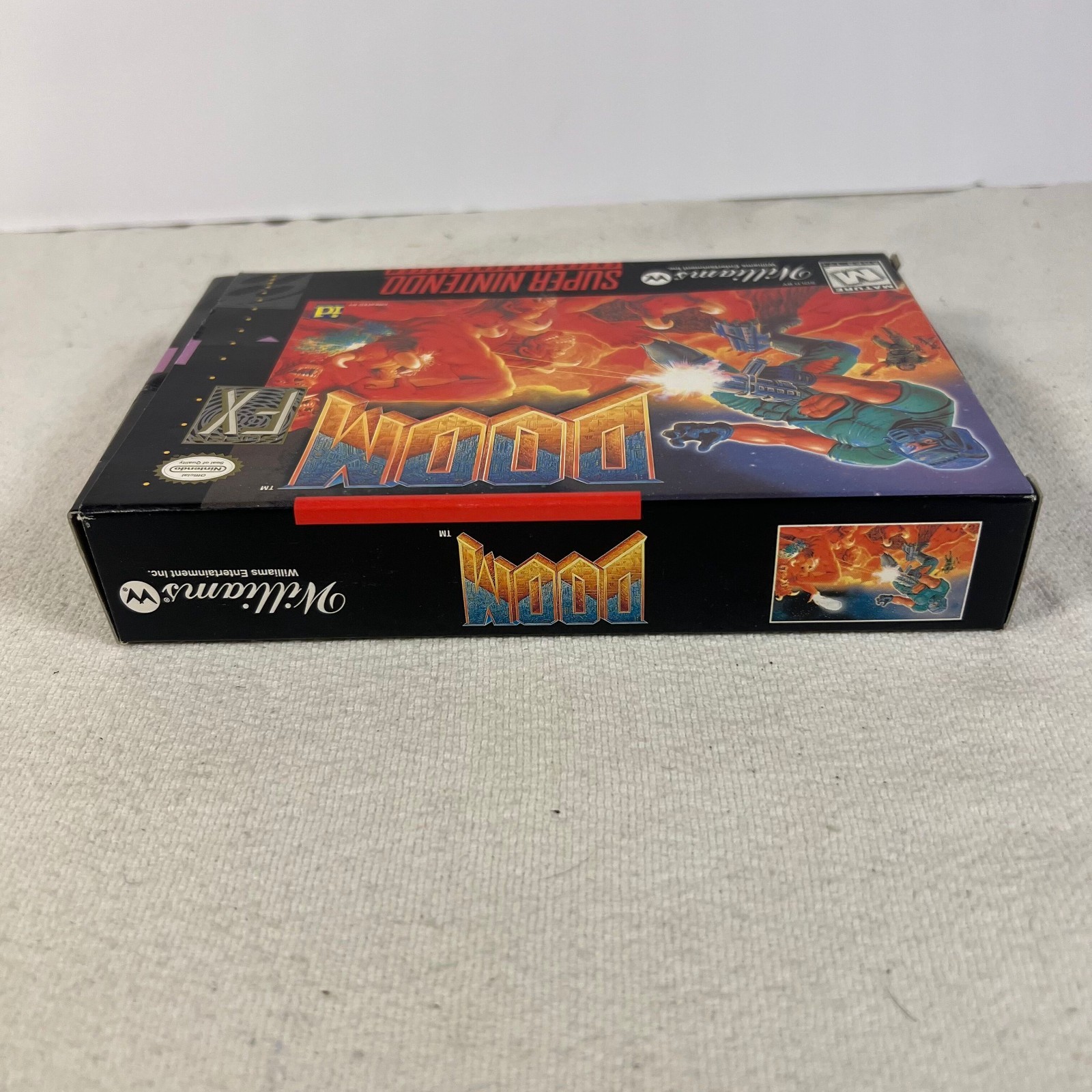 Doom Super Nintendo Entertainment System 1995 Complete CIB Manual Dust Cover