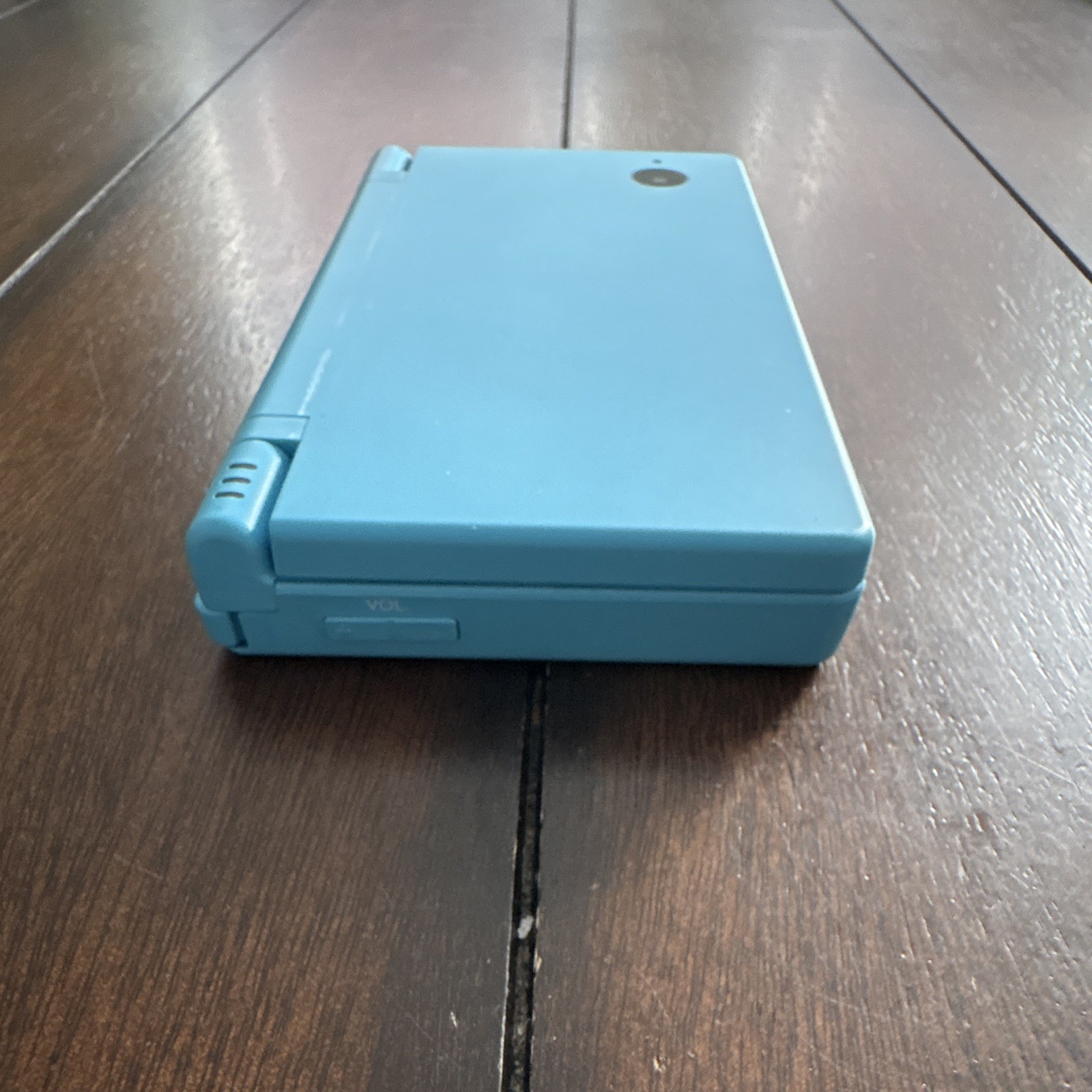 Nintendo DSi Light Blue Handheld Console USG-001