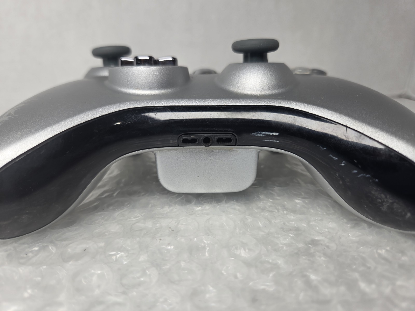 Microsoft Xbox 360 Wireless Video Game Controller Silver Gray New Sticks Tested