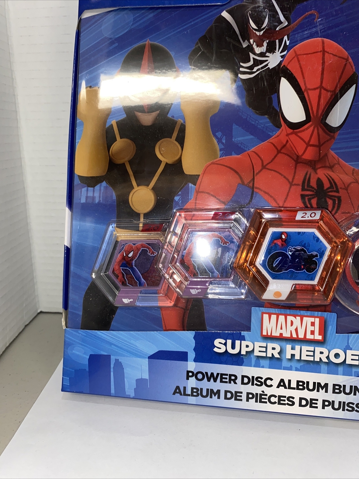 Disney Infinity 2.0 Marvel Super Hero Power Disc Album Bundle + 5 Discs