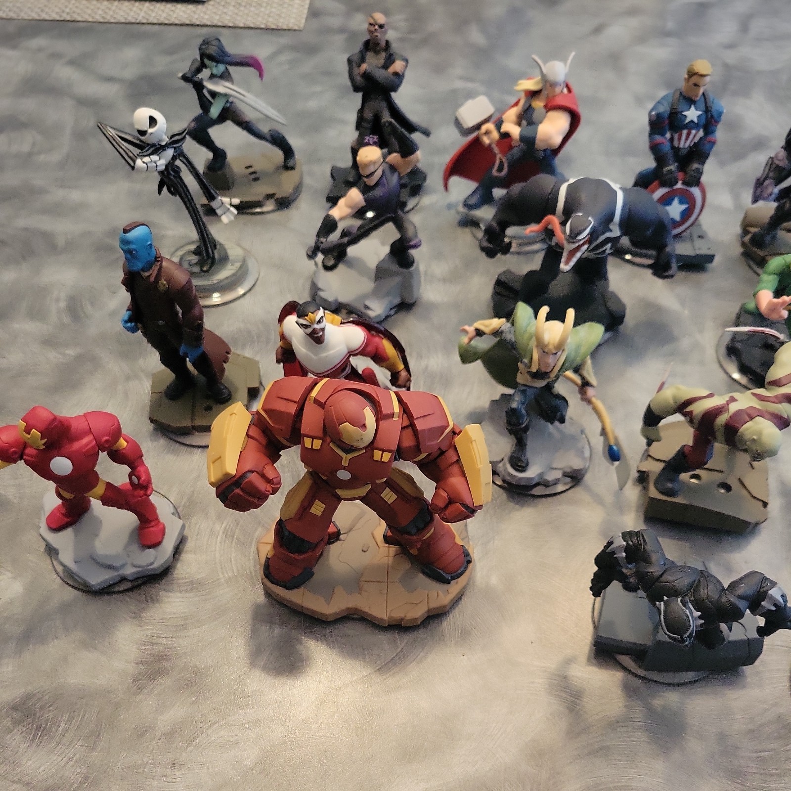 Disney Infinity 1,2 & 3.0 Figures Lot of 24 Figures