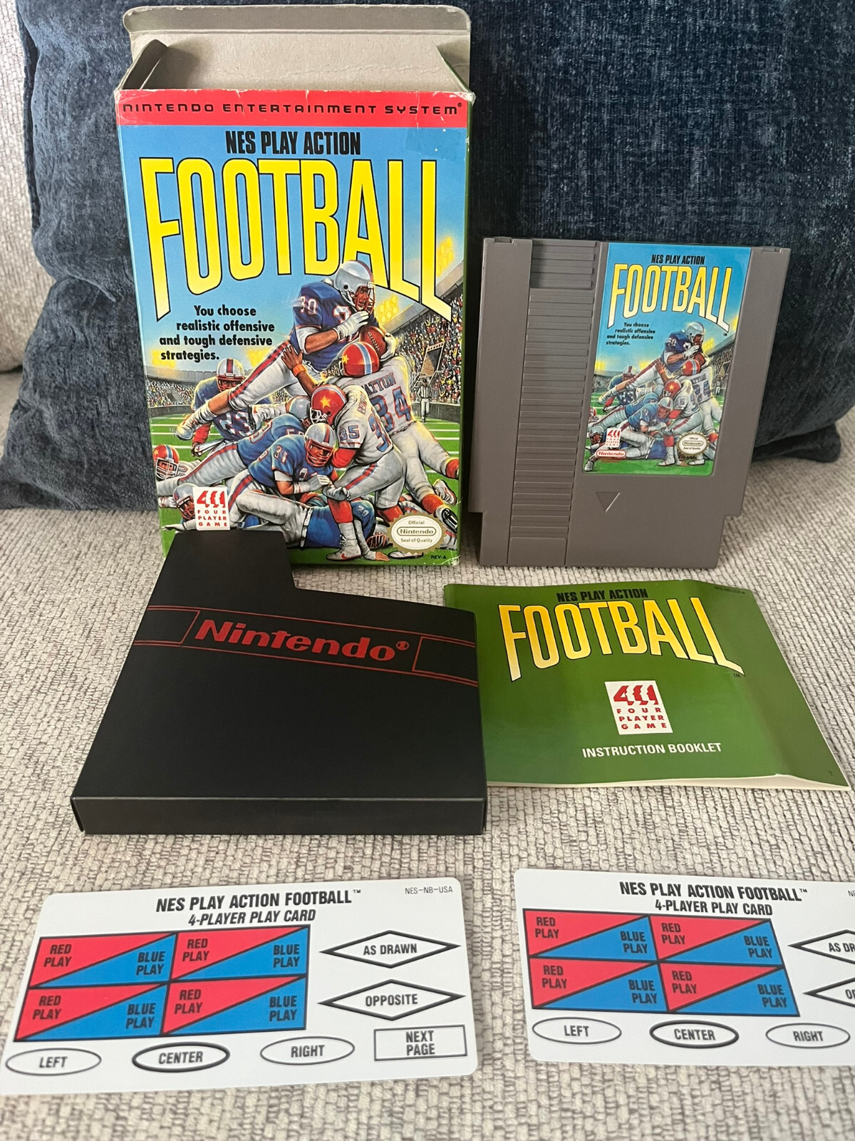 NES Play Action Football (Nintendo NES, 1990) Cib Complete in Box with Inserts
