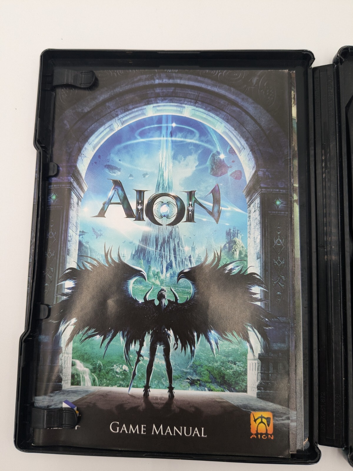 AION – PC Video Game – STEELBOOK Edition 2 Disks With Manual! Cib