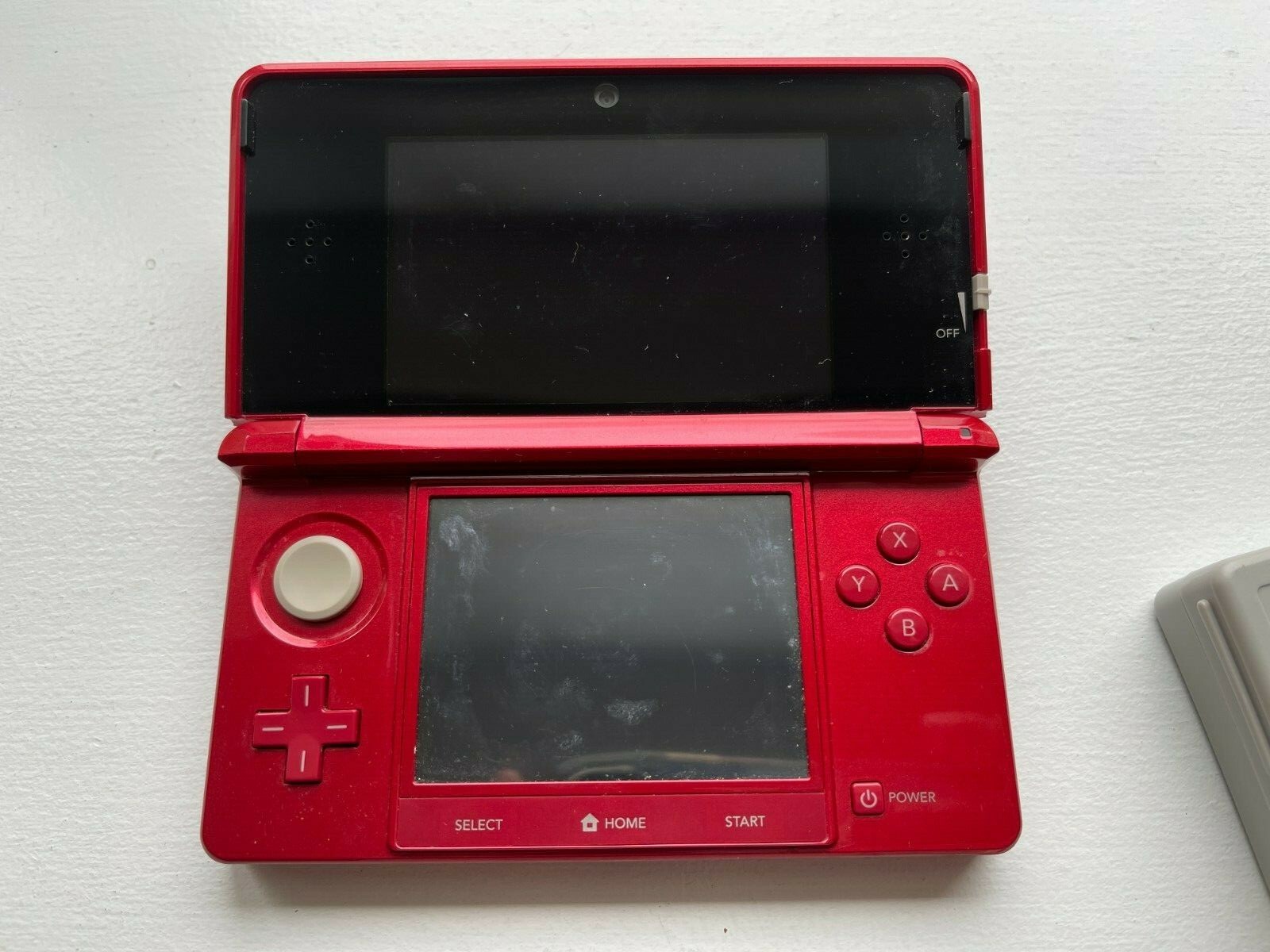 Nintendo 3DS – Metallic Red – Japanese Import – Very Good – US Seller