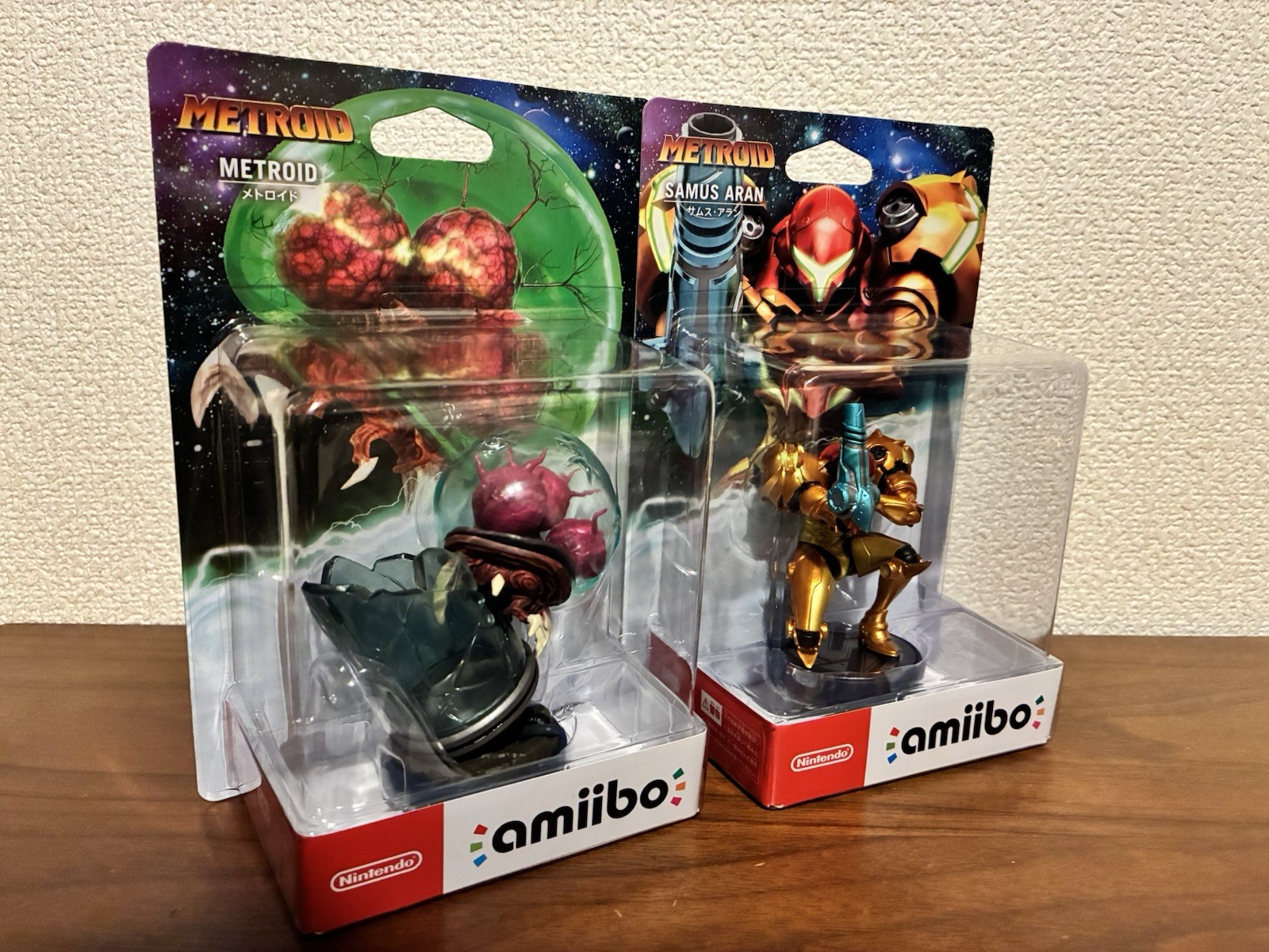 Nintendo amiibo Metroid & Samus Aran Figure Set Metroid Series Genuine New