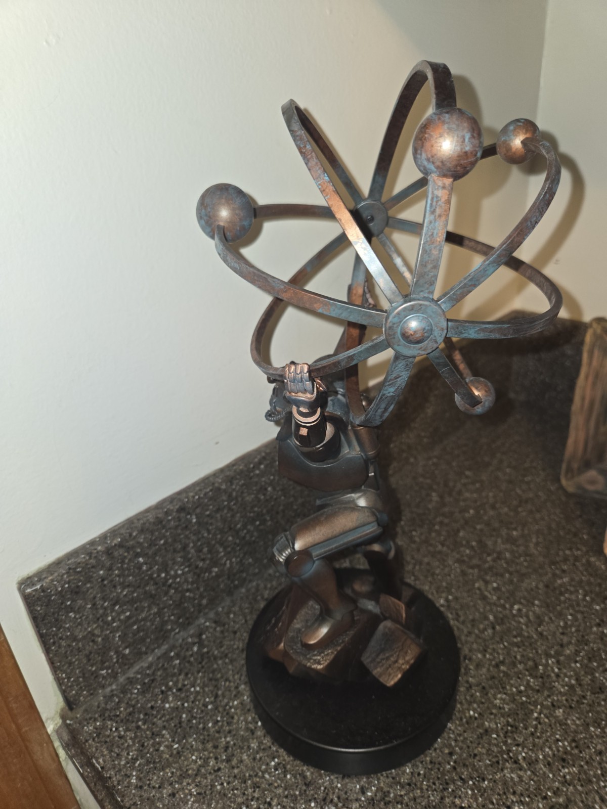 Fallout Atomic Atlas Statue By Chronicle Collectibles / Thinkgeek – No Box