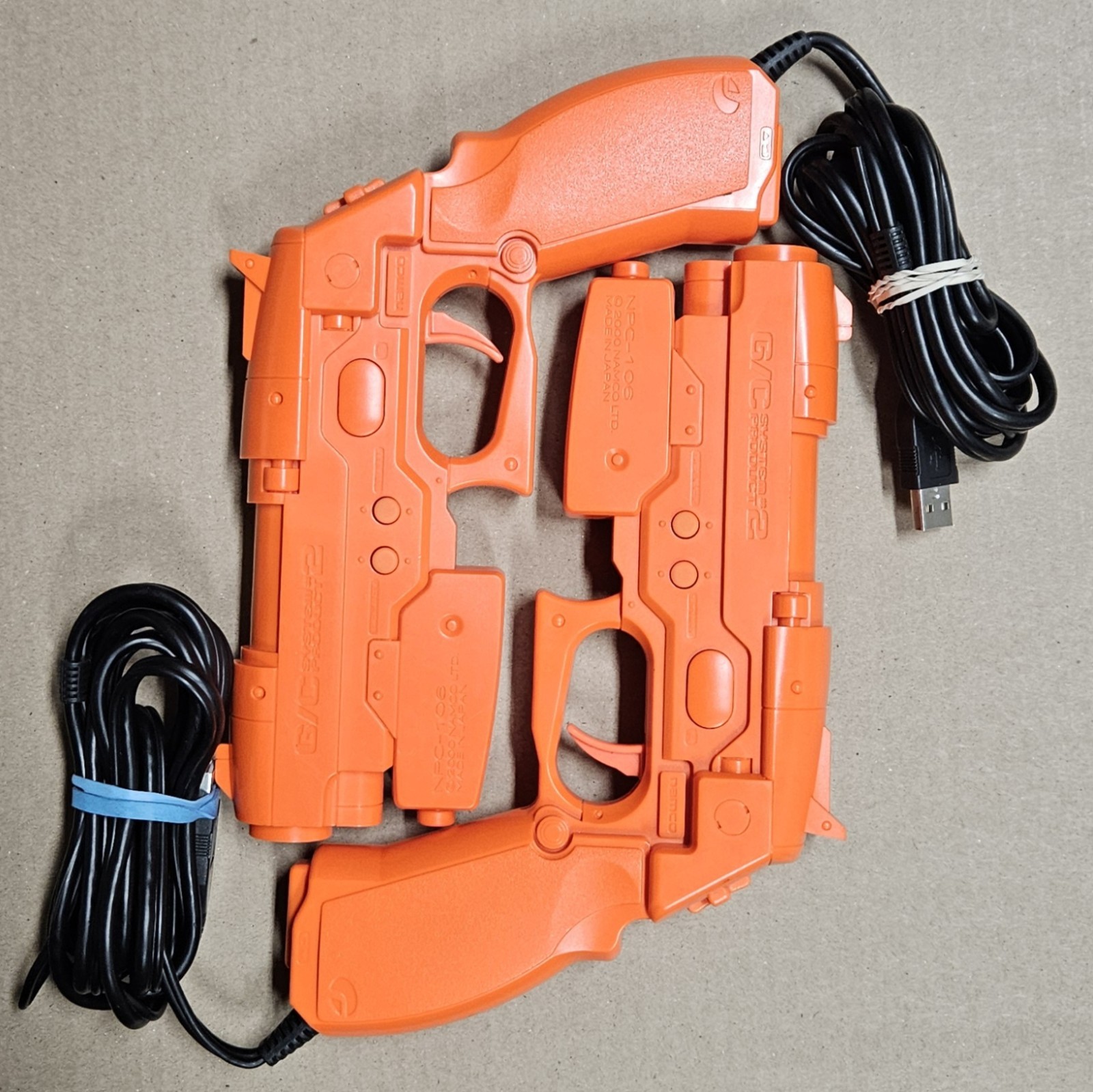 Namco Guncon 2 NPC-106 G/C Light Gun Controller Pair PlayStation 2 PS2 **READ**