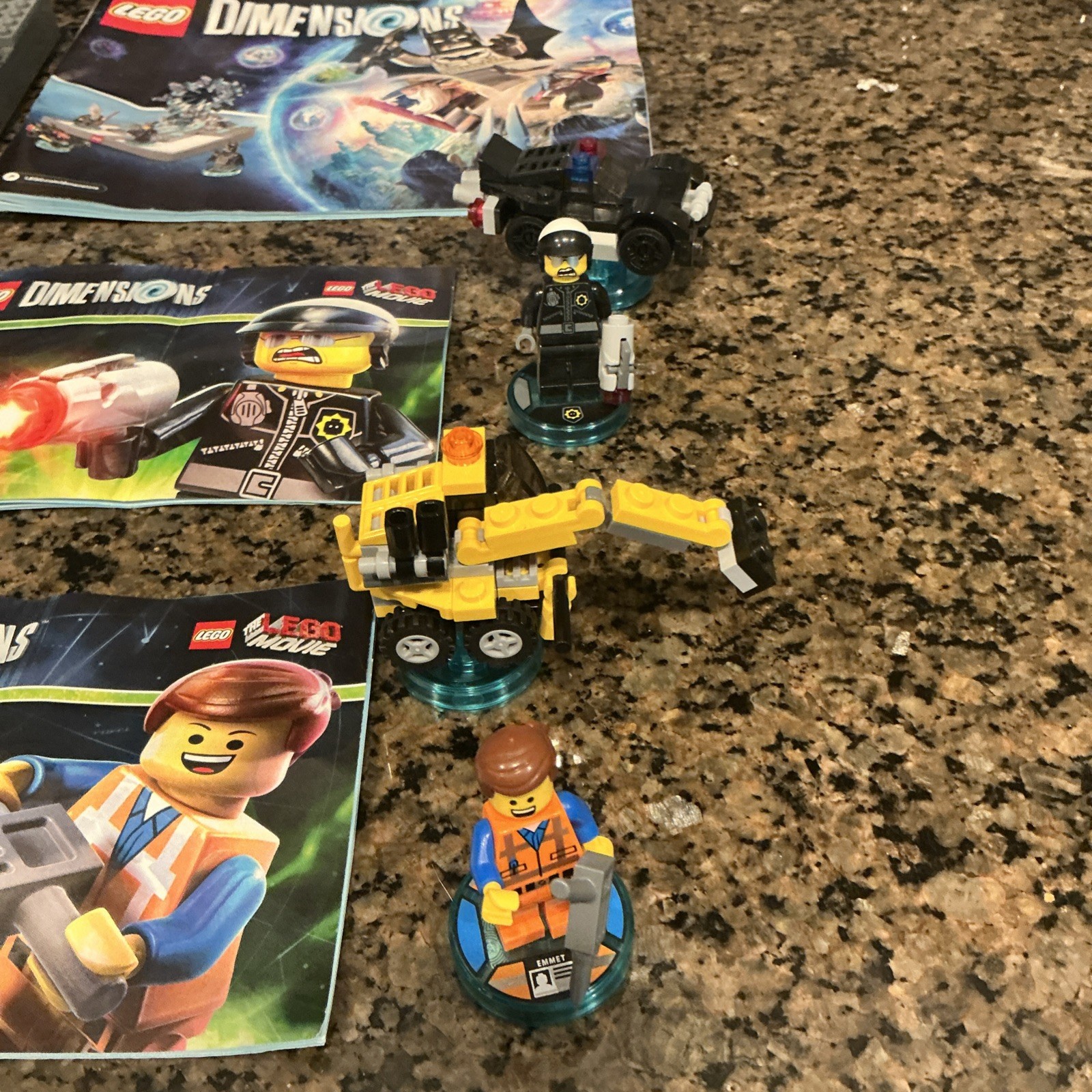 Lego Dimensions lot w/ PS3, PS4, & Wii-U] with 71214, 71211, 71212, 71213