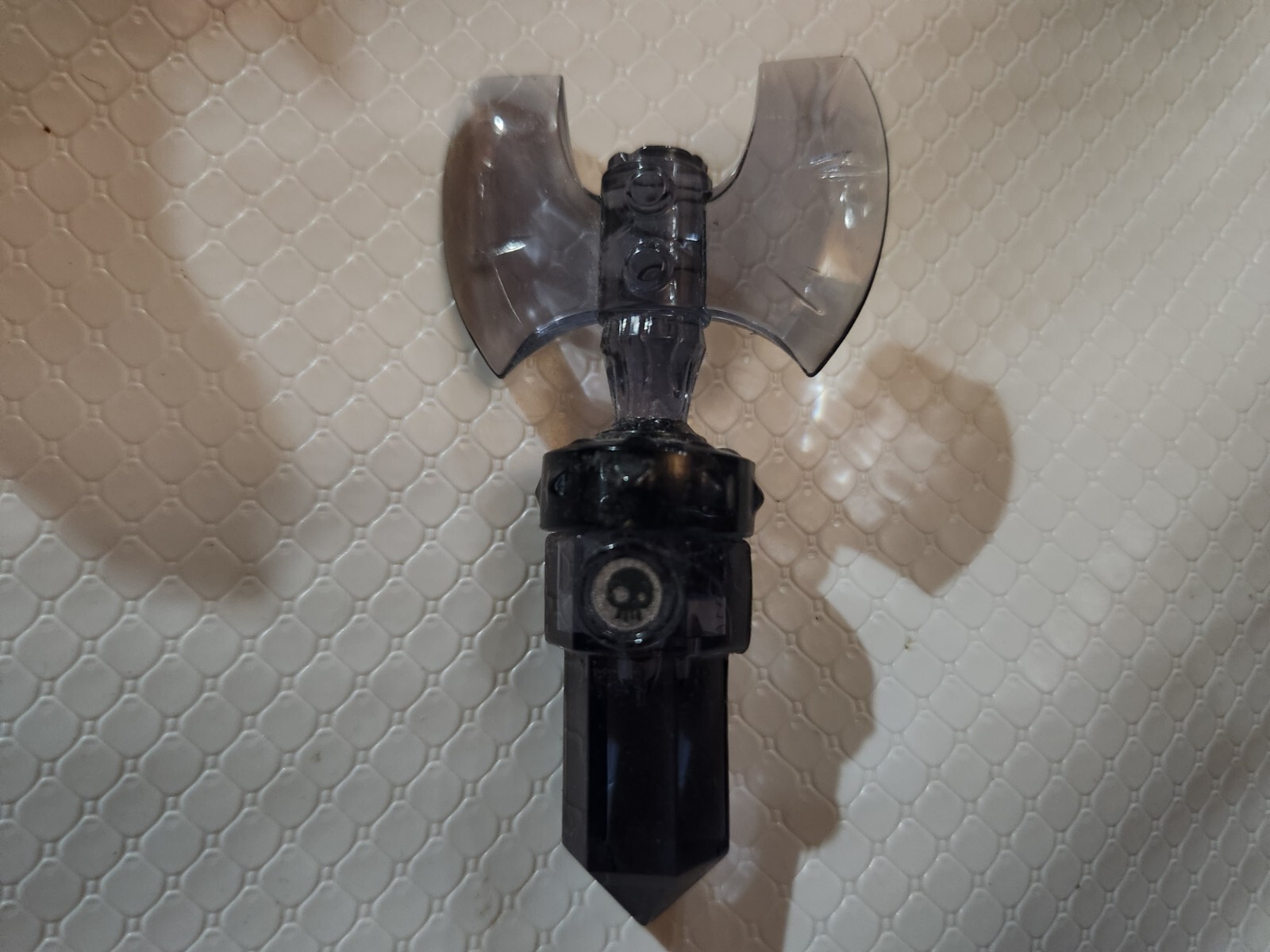 Skylanders Trap Team – Undead Axe (Haunted Hatchet) Trap