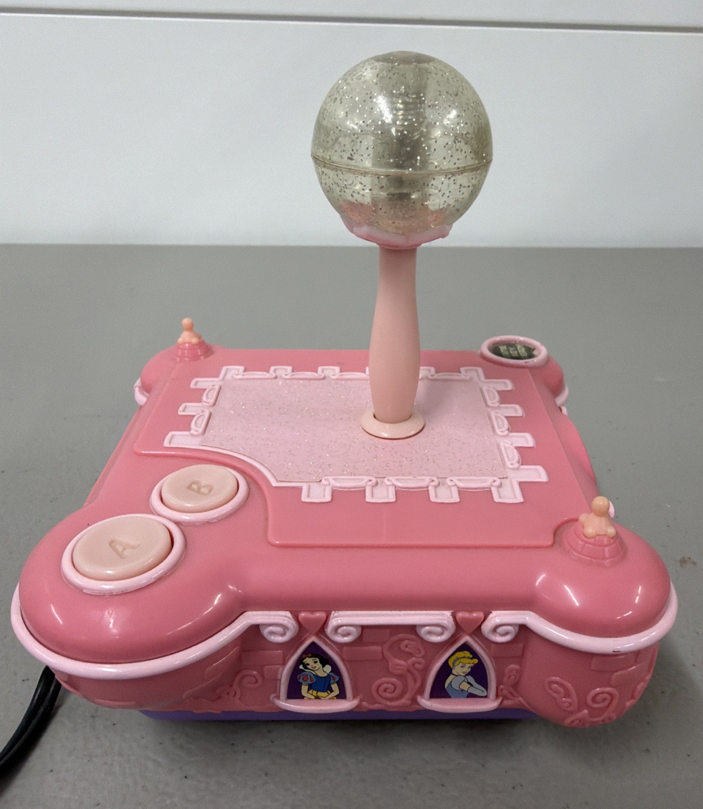 Disney Princesses Plug n’ Play TV Video Game Console Jakks Pacific 2005 Tested